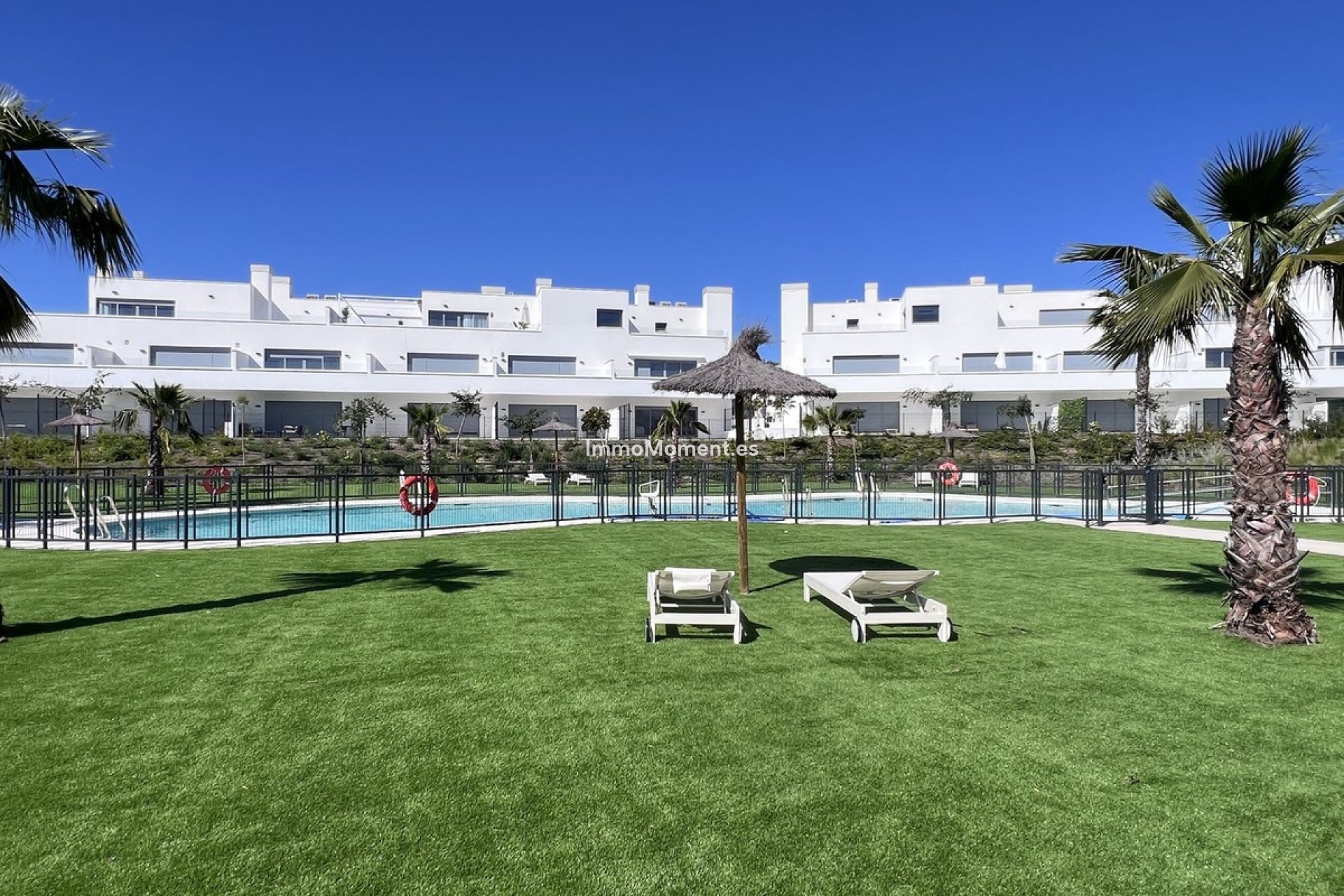 Resale - Apartment - Estepona - Bel Air