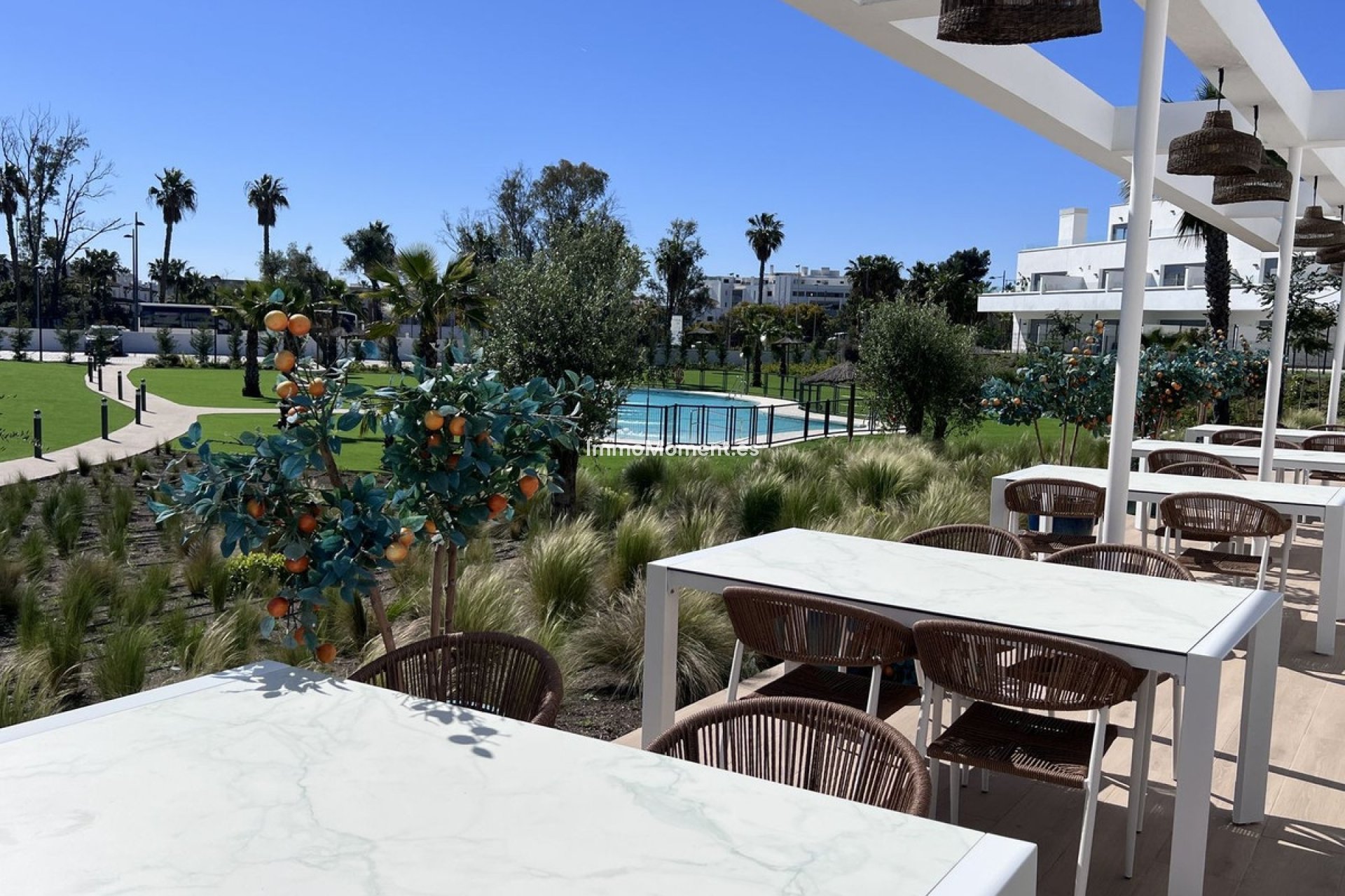 Resale - Apartment - Estepona - Bel Air