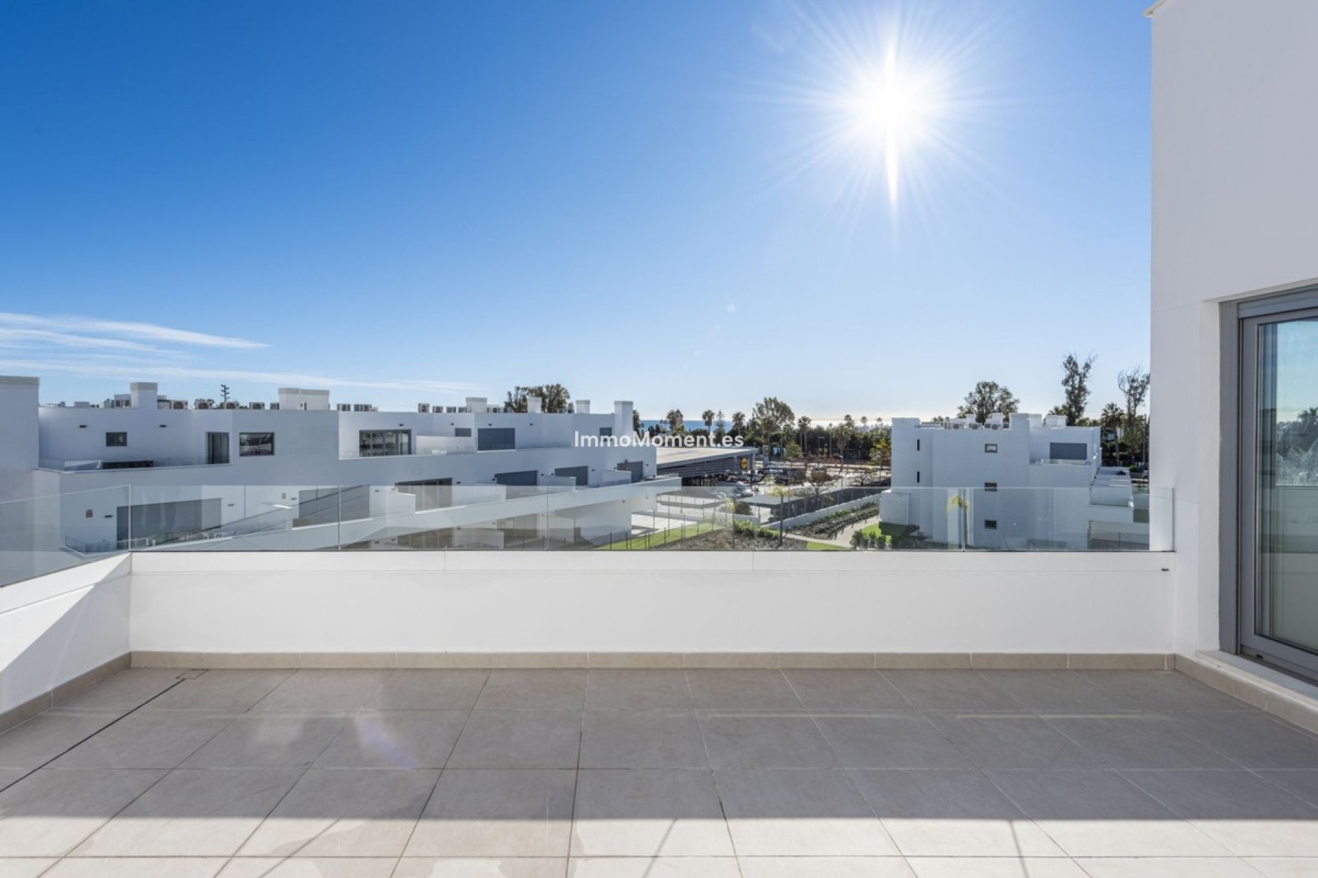 Resale - Apartment - Estepona - Bel Air