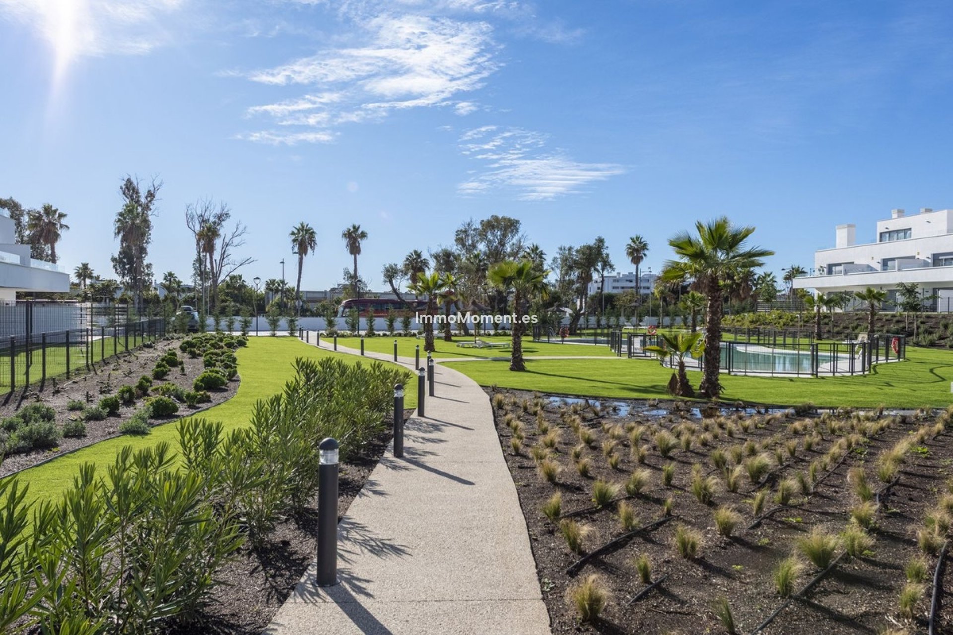 Resale - Apartment - Estepona - Bel Air