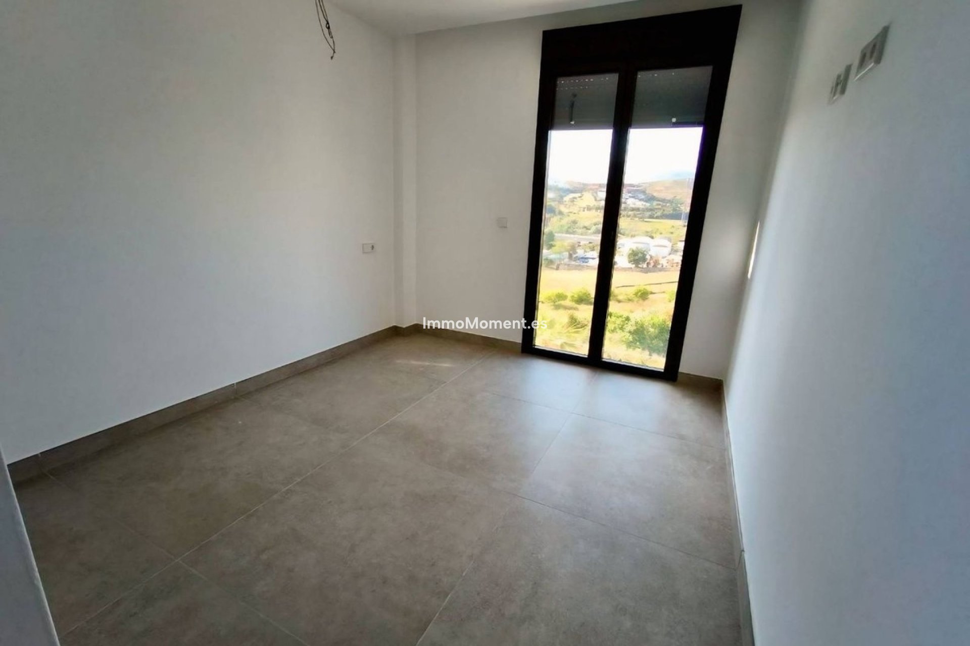 Resale - Apartment - Estepona - Bel Air