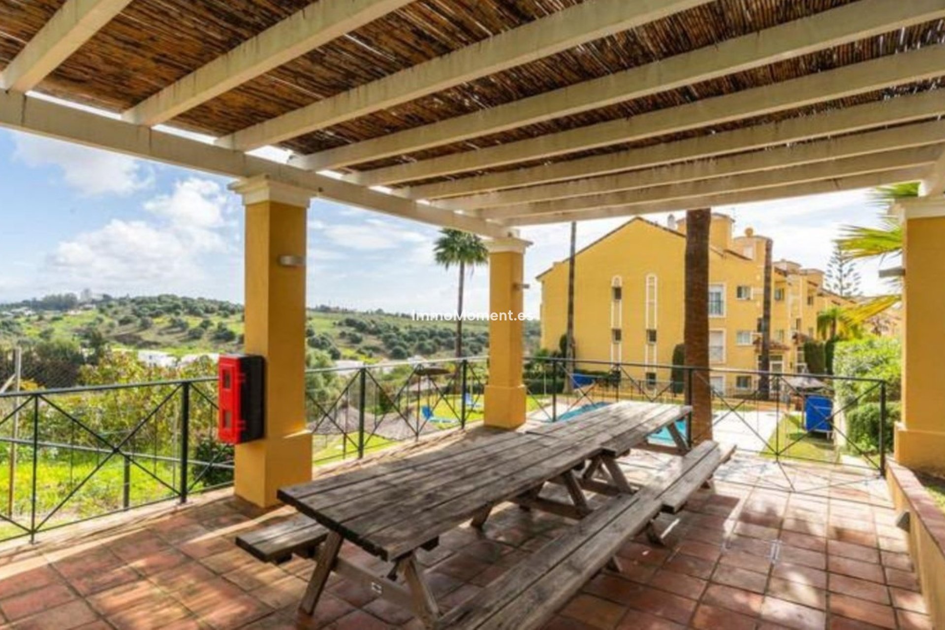 Resale - Apartment - Estepona - Bel Air