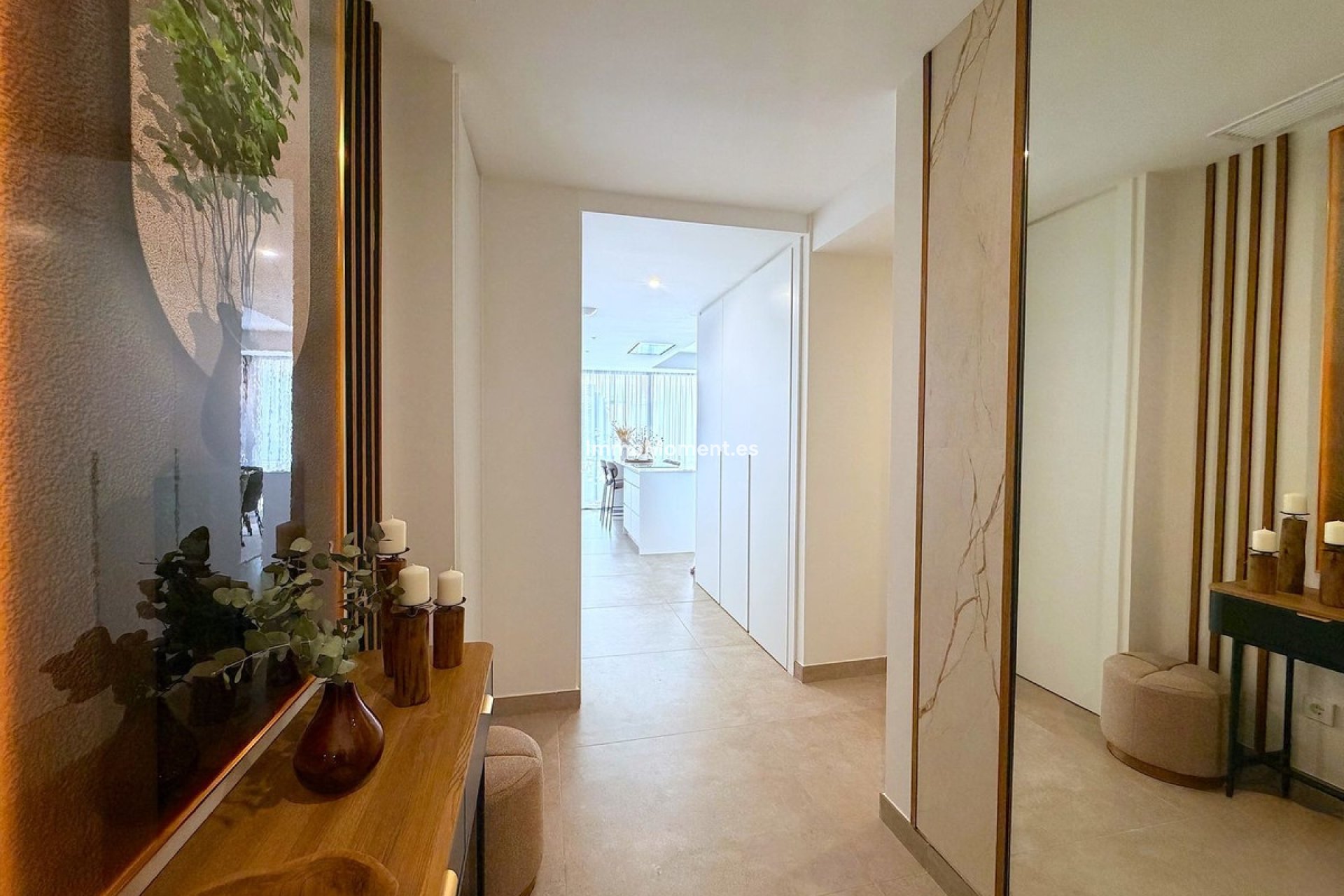 Resale - Apartment - Estepona - Cancelada