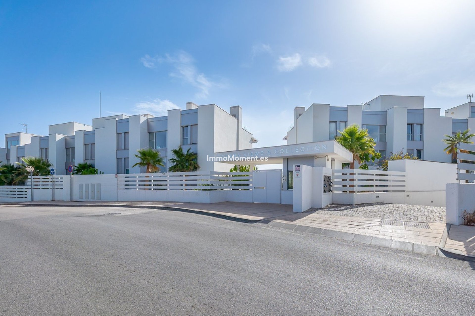 Resale - Apartment - Estepona - Cancelada