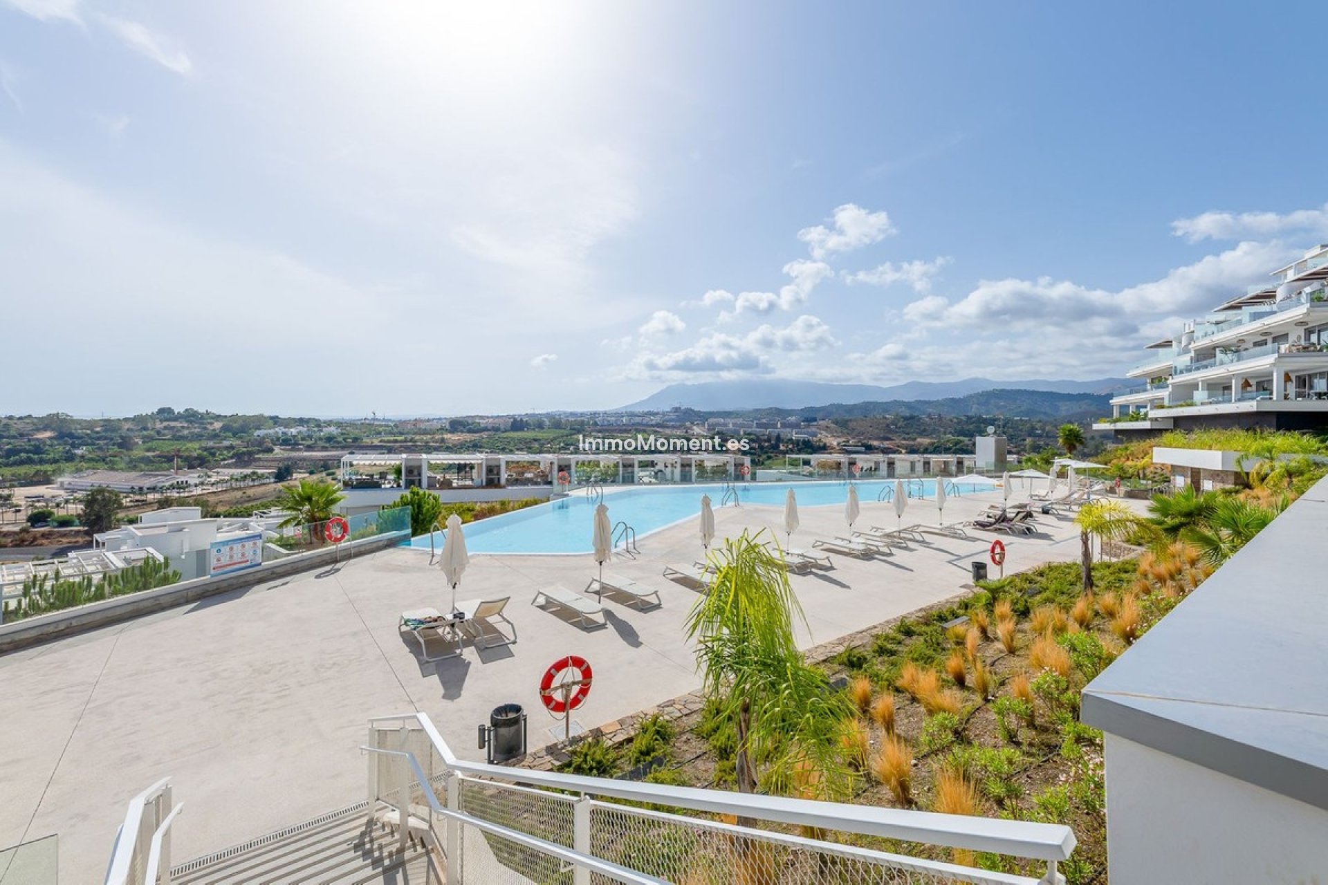 Resale - Apartment - Estepona - Cancelada