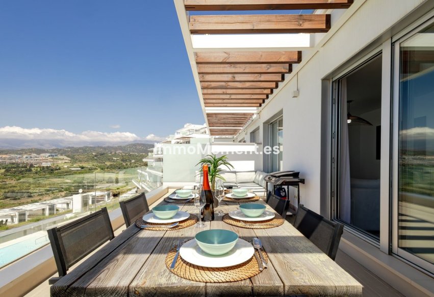 Resale - Apartment - Estepona - Cancelada