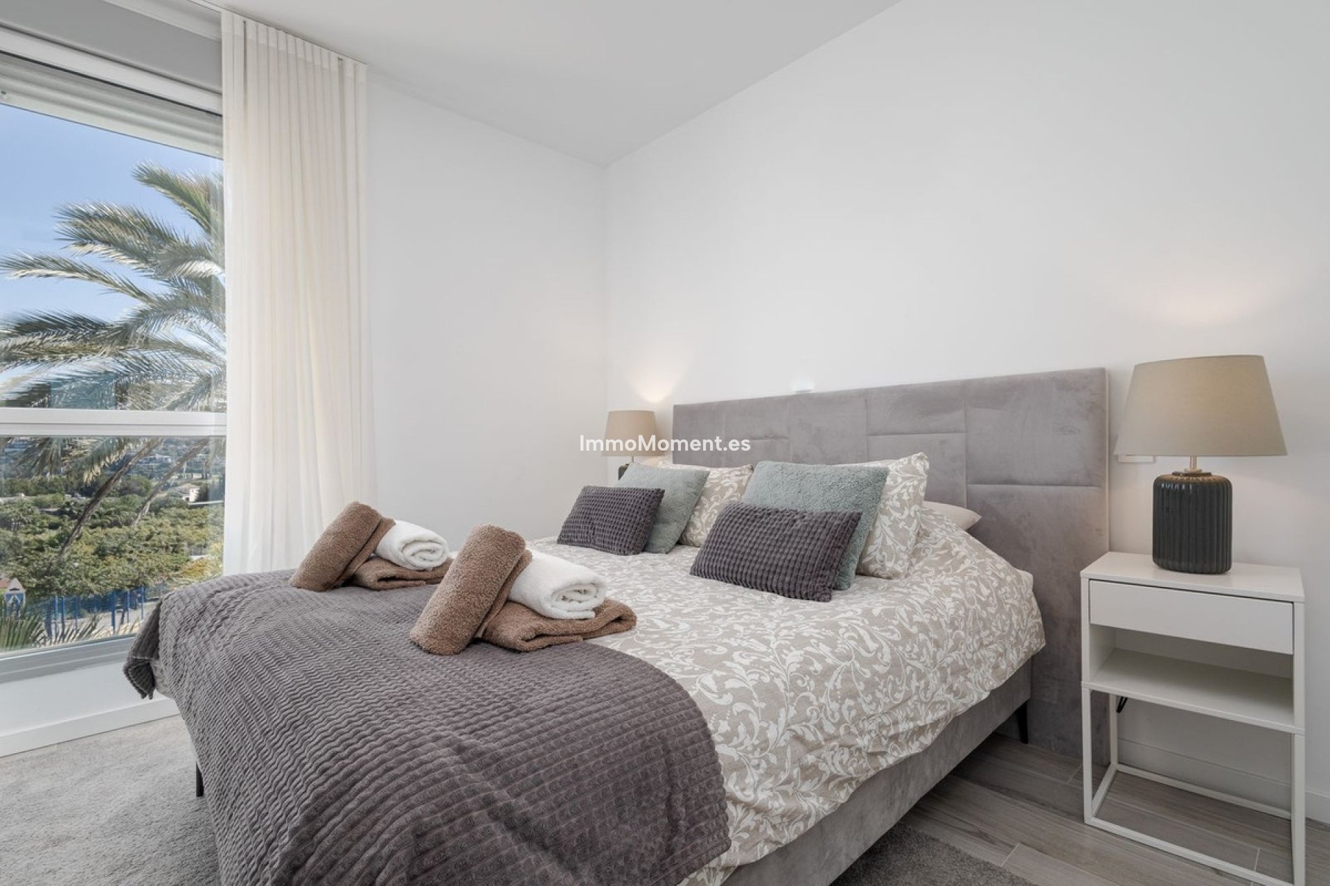 Resale - Apartment - Estepona - Cancelada