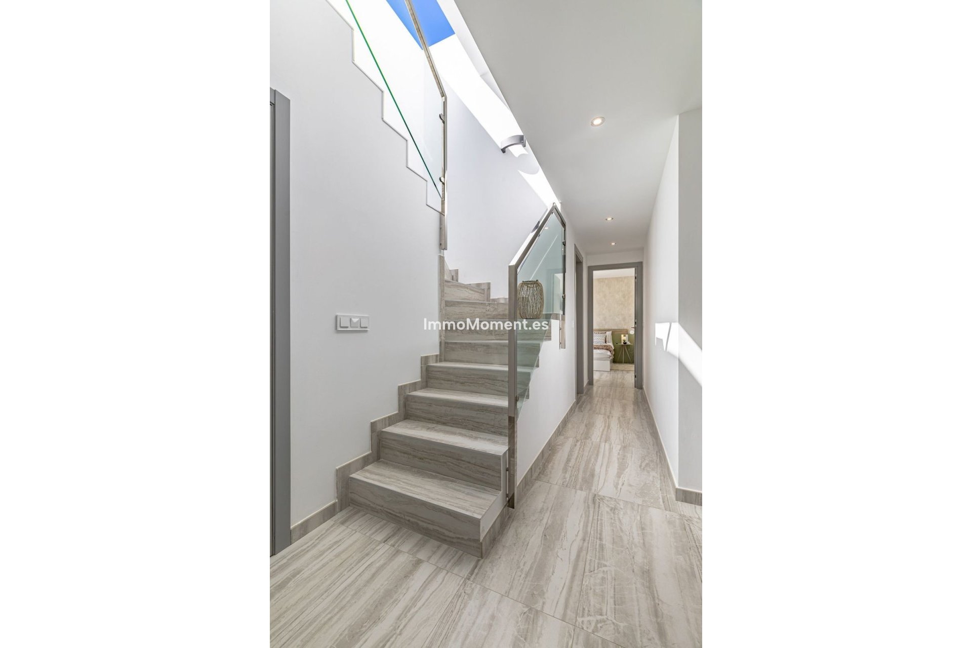 Resale - Apartment - Estepona - Cancelada