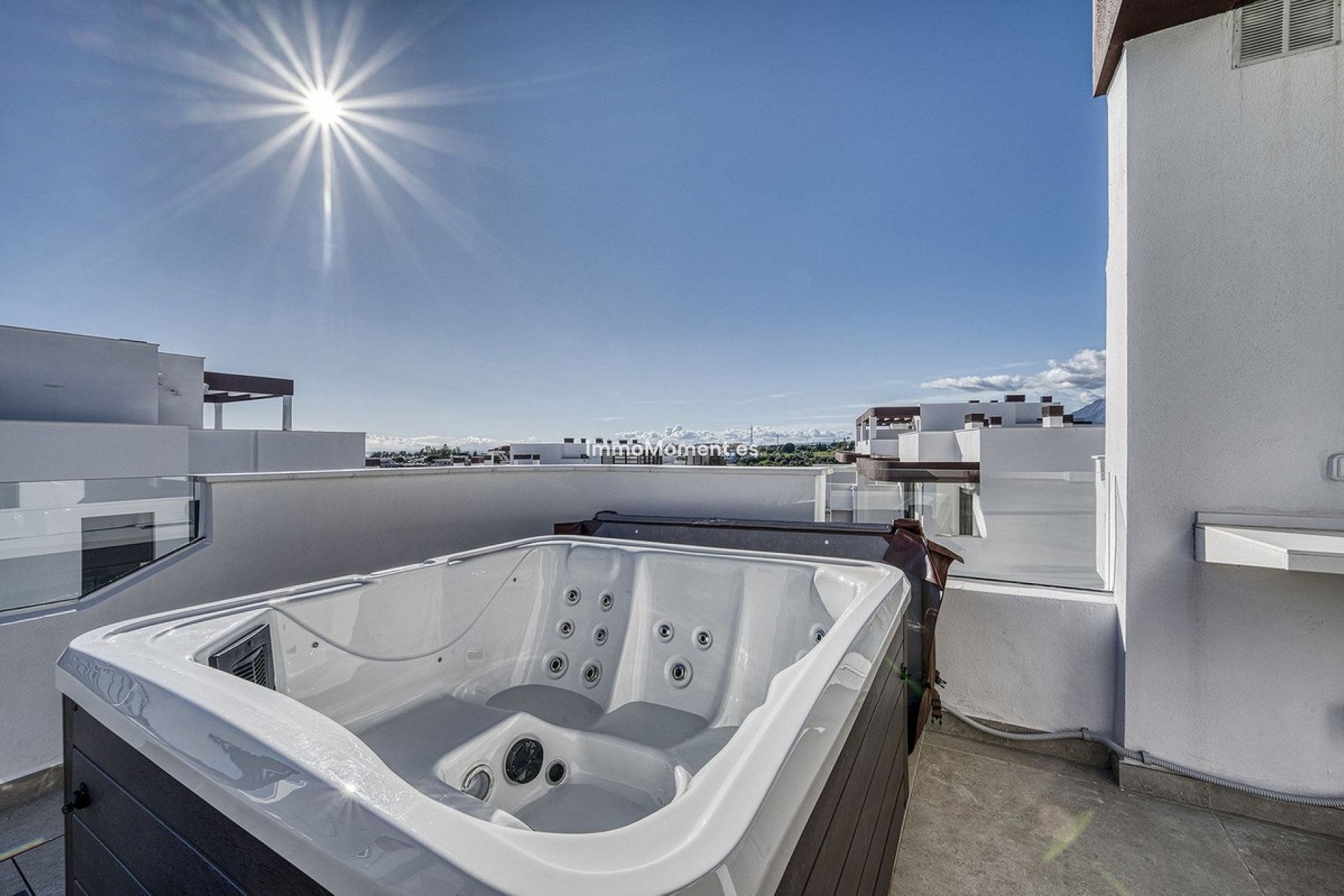 Resale - Apartment - Estepona - Cancelada