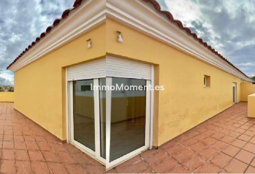 Resale - Apartment - Estepona - Cancelada