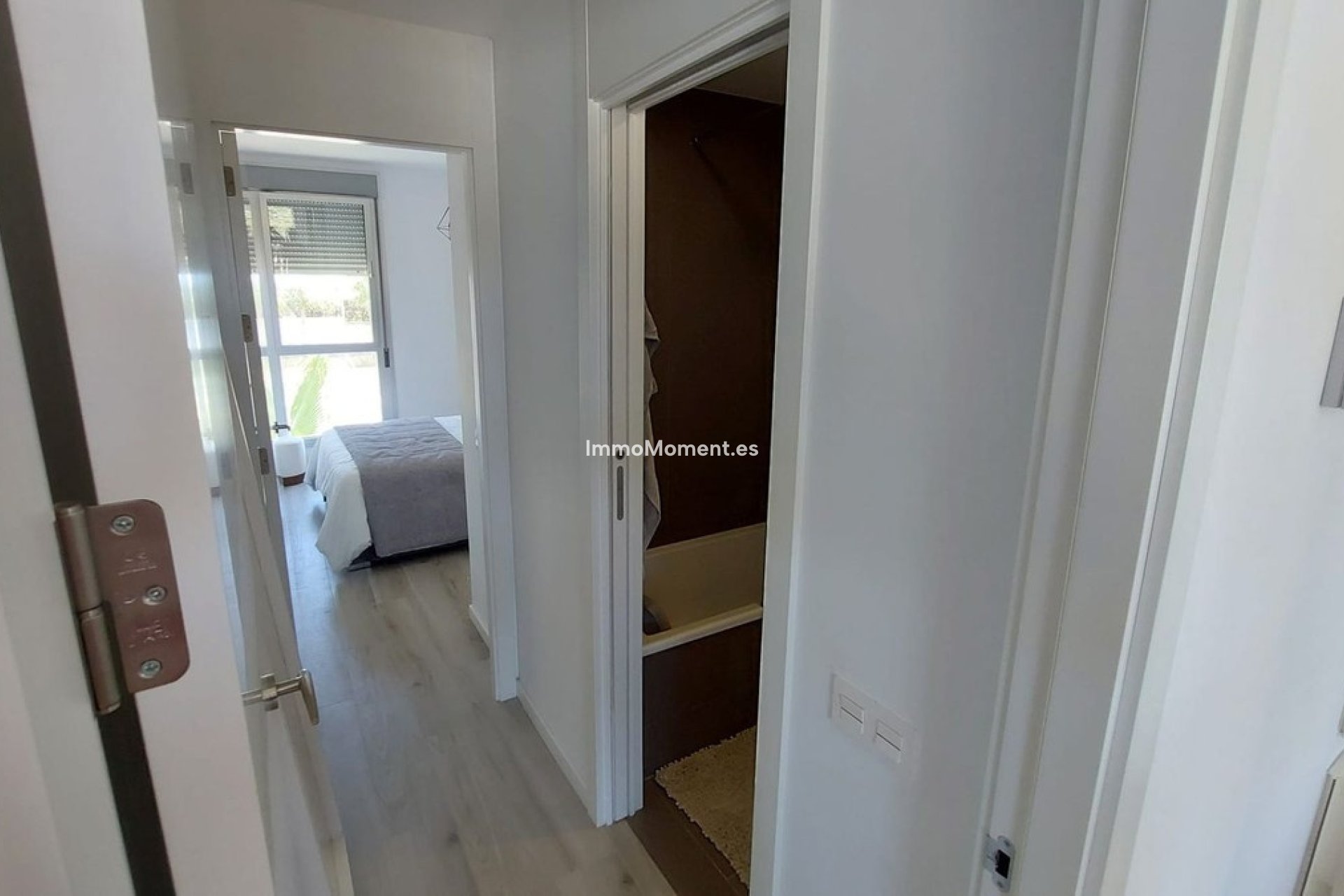 Resale - Apartment - Estepona - Cancelada