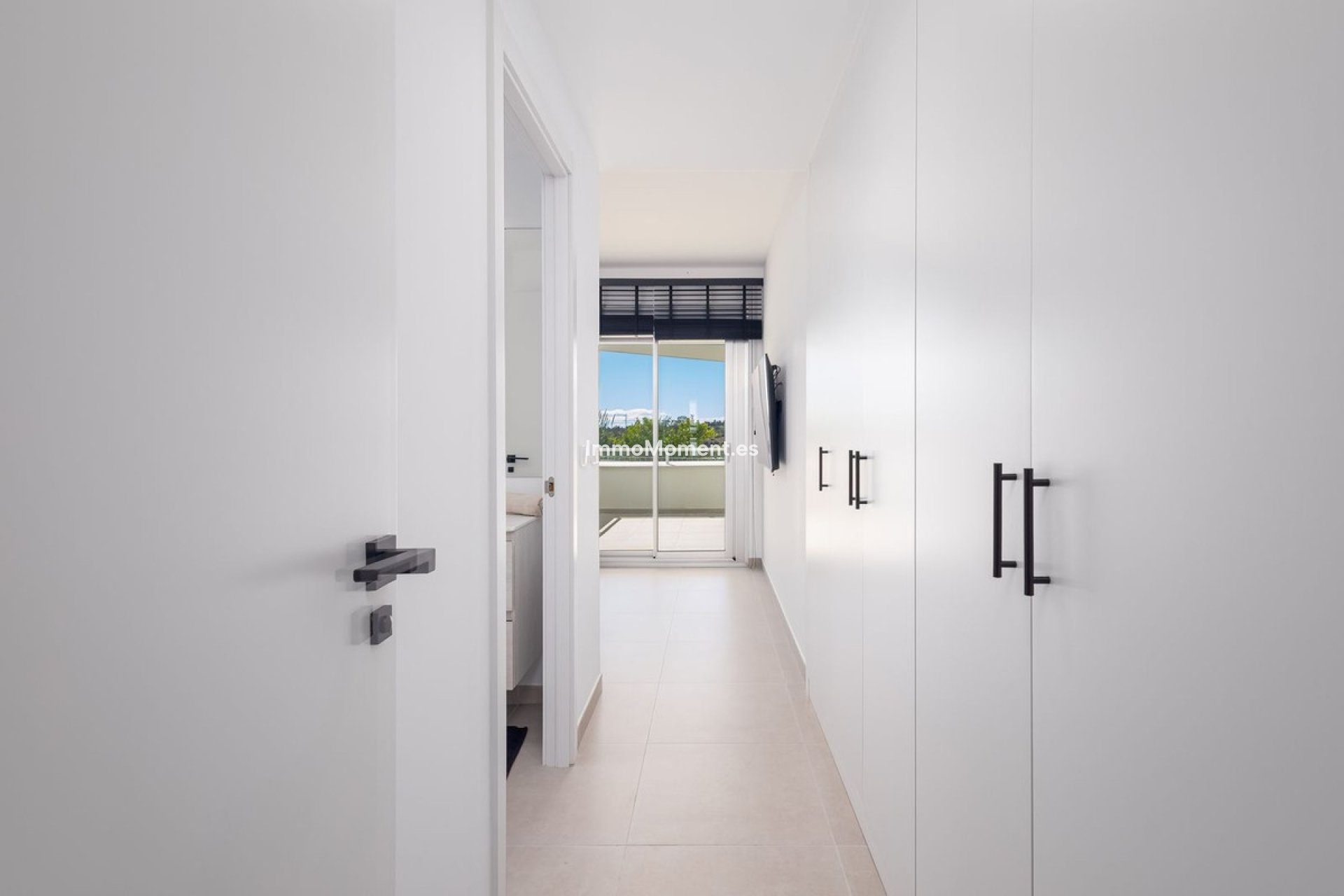 Resale - Apartment - Estepona - Cancelada