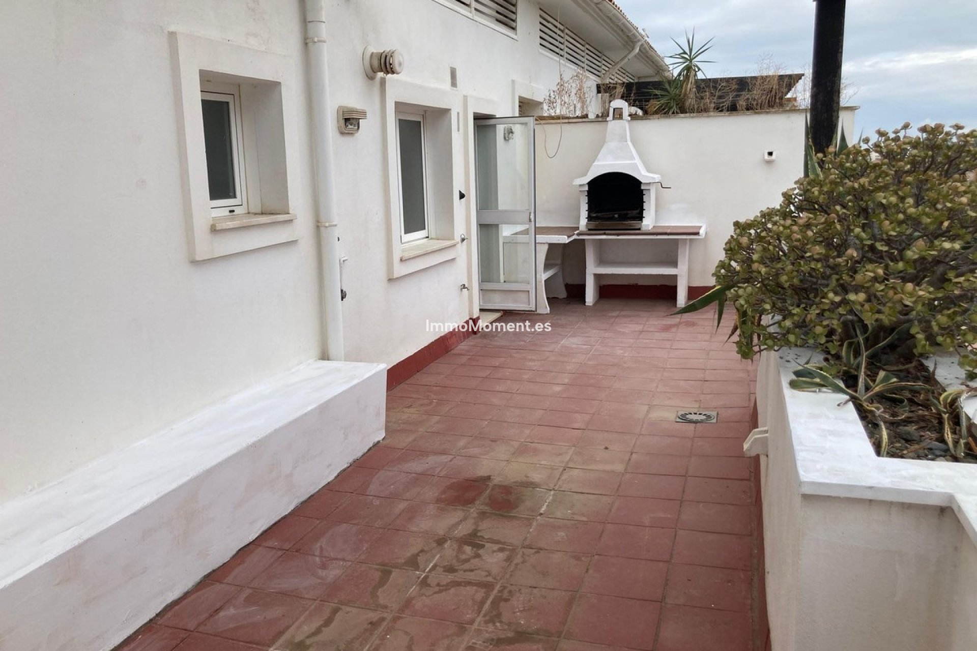 Resale - Apartment - Estepona - Cancelada