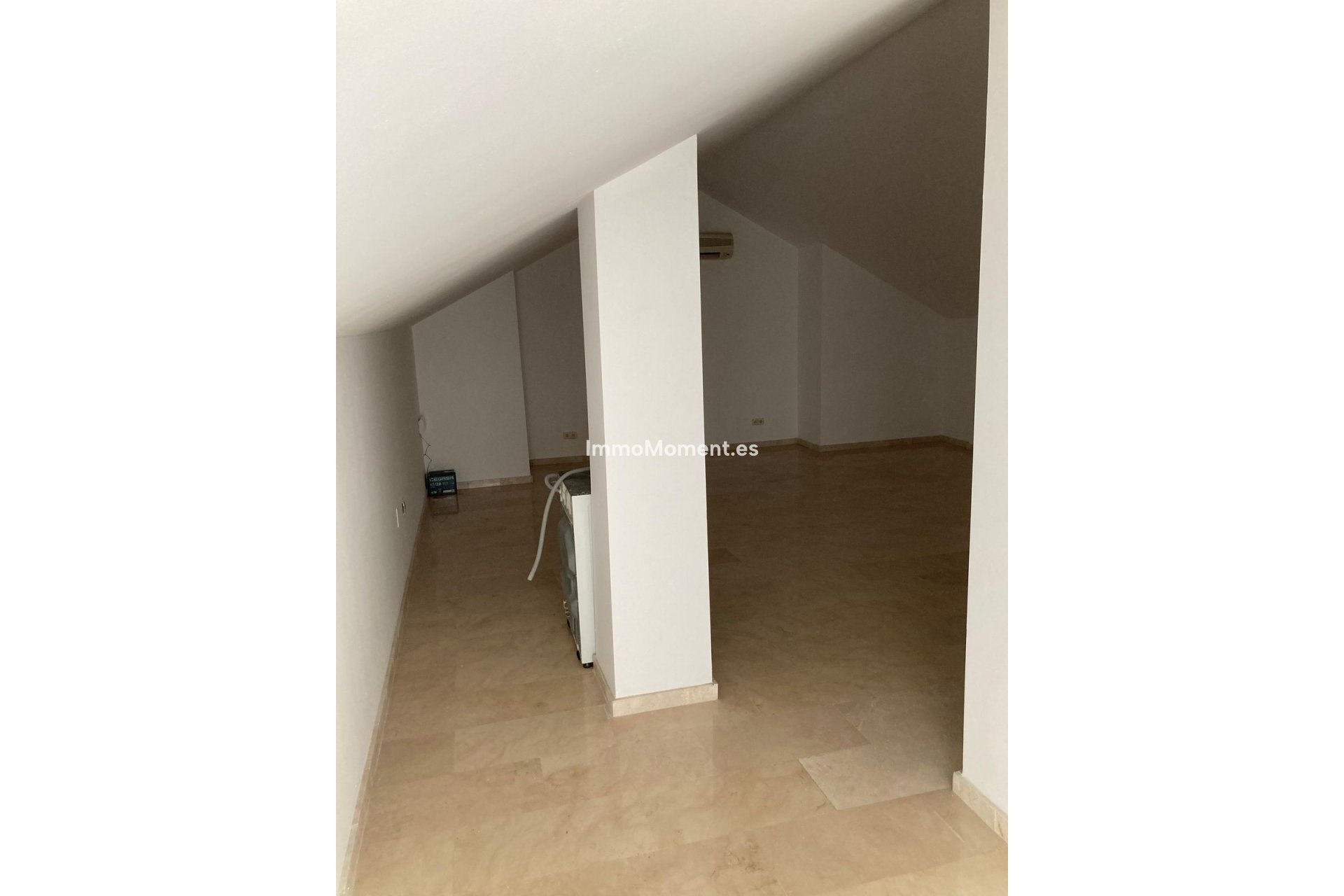 Resale - Apartment - Estepona - Cancelada