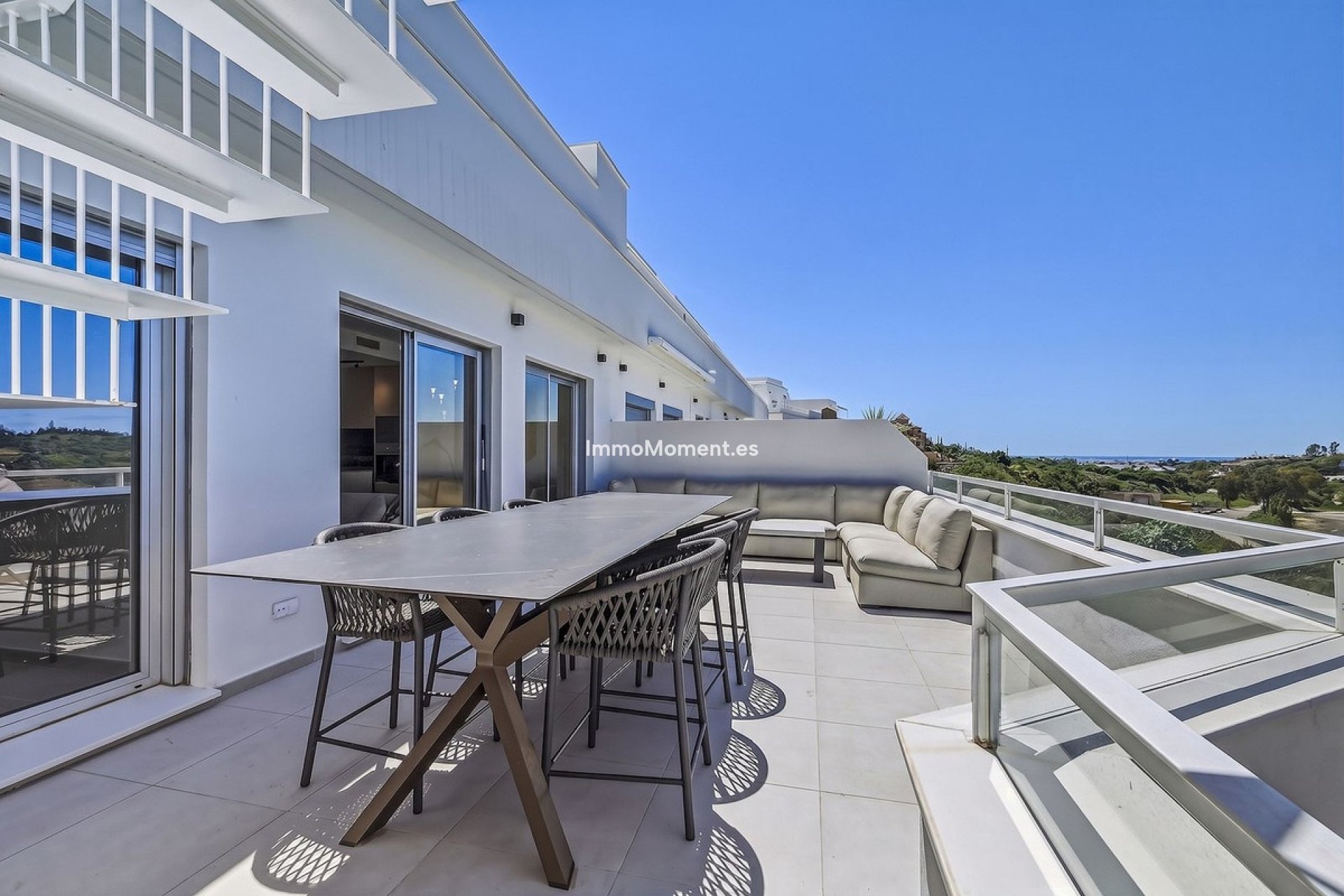 Resale - Apartment - Estepona - Cancelada