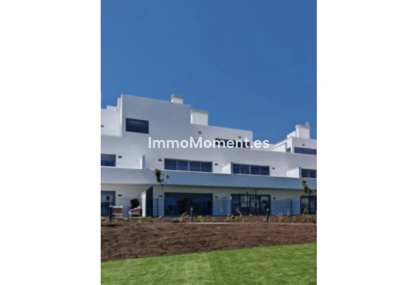 Resale - Apartment - Estepona - Cancelada