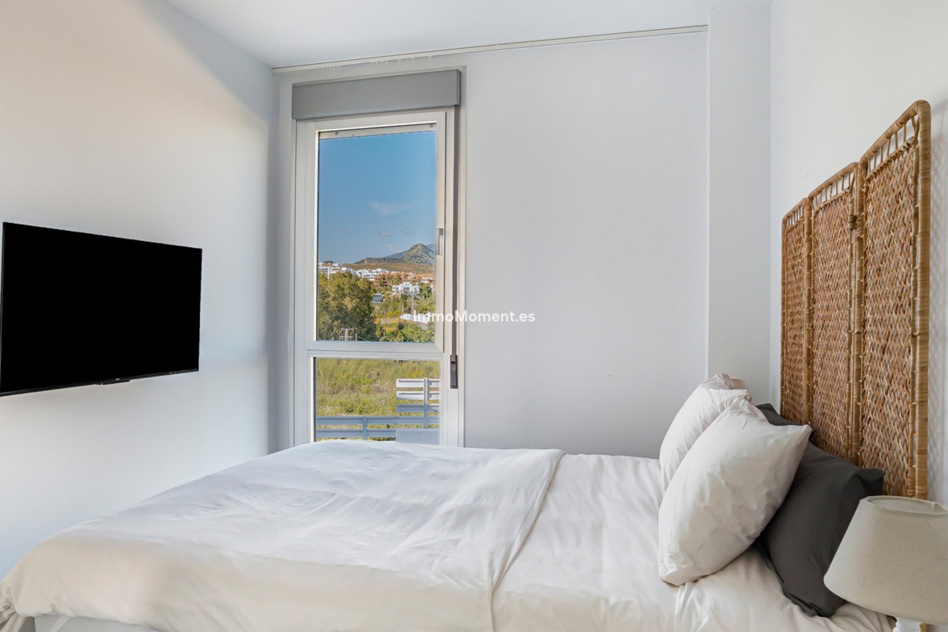 Resale - Apartment - Estepona - Cancelada