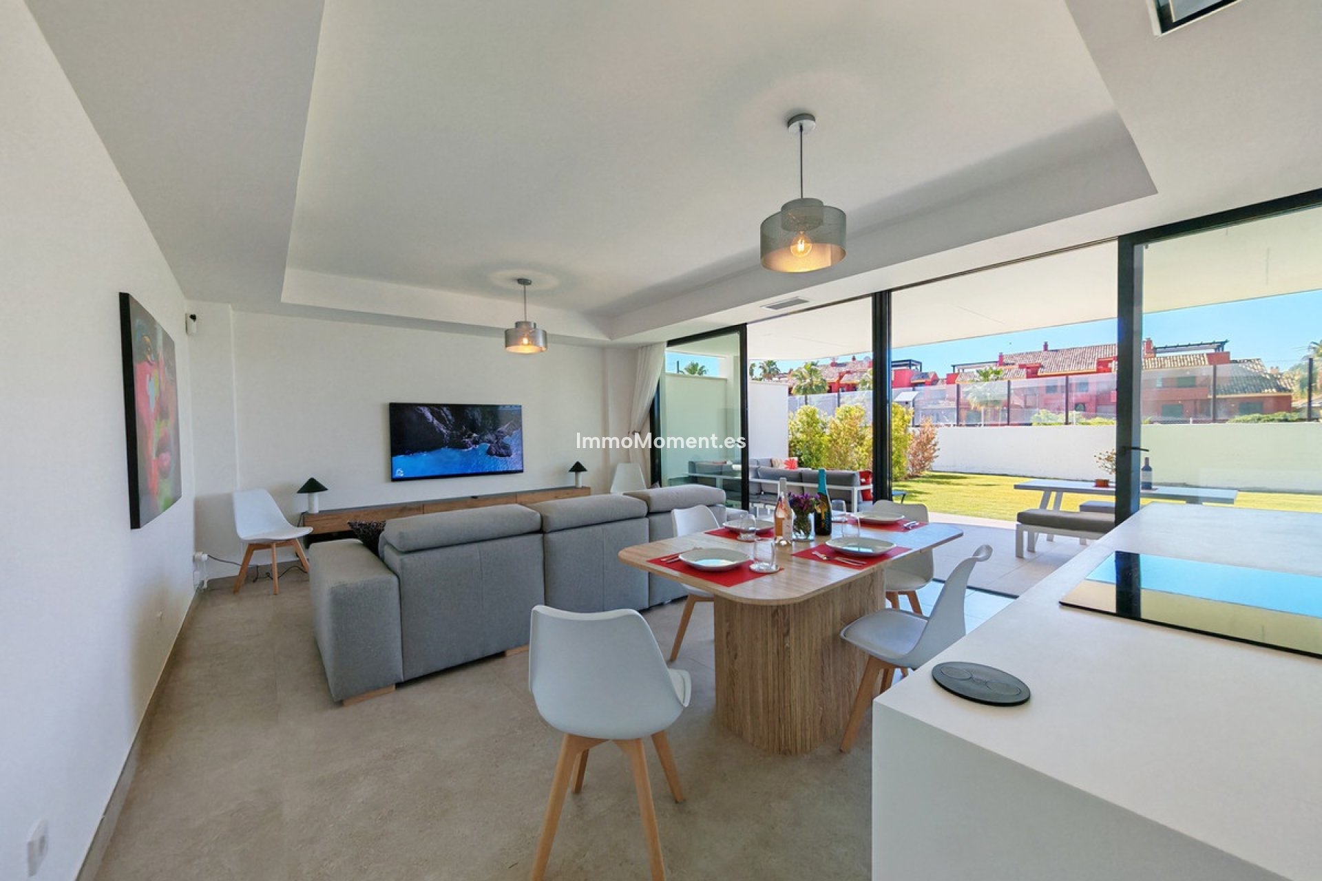 Resale - Apartment - Estepona - Cancelada