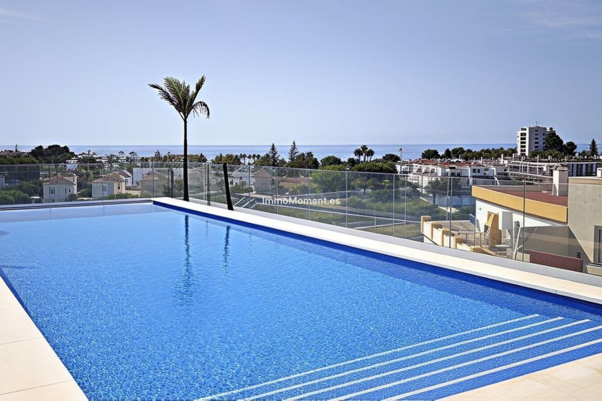 Resale - Apartment - Estepona - Cancelada
