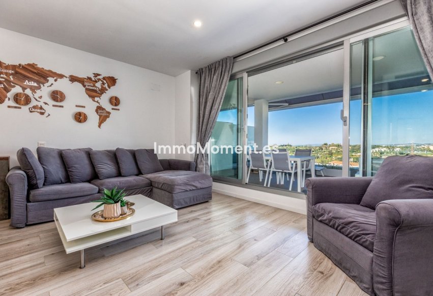 Resale - Apartment - Estepona - Cancelada