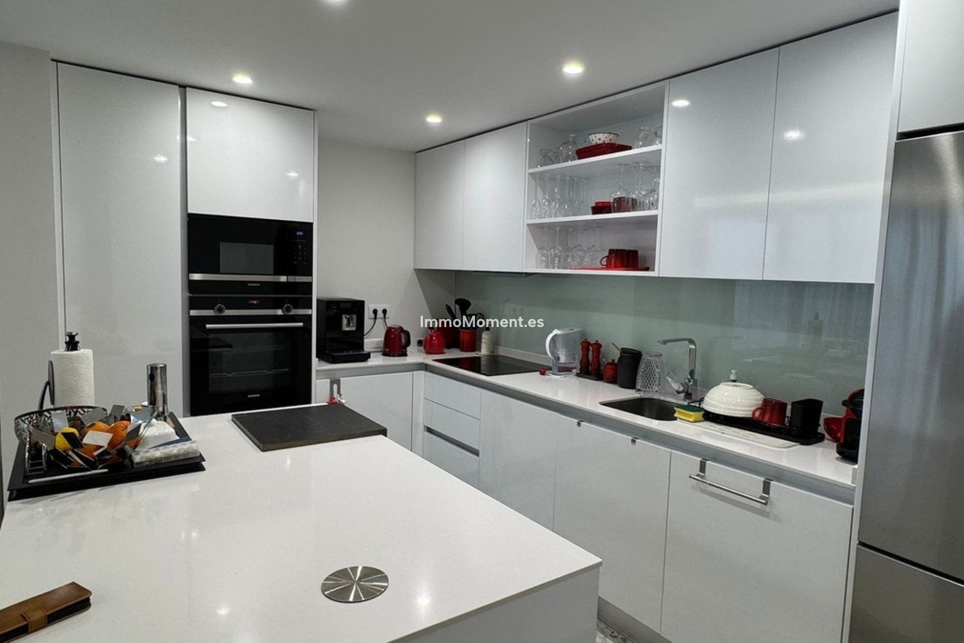 Resale - Apartment - Estepona - Cancelada