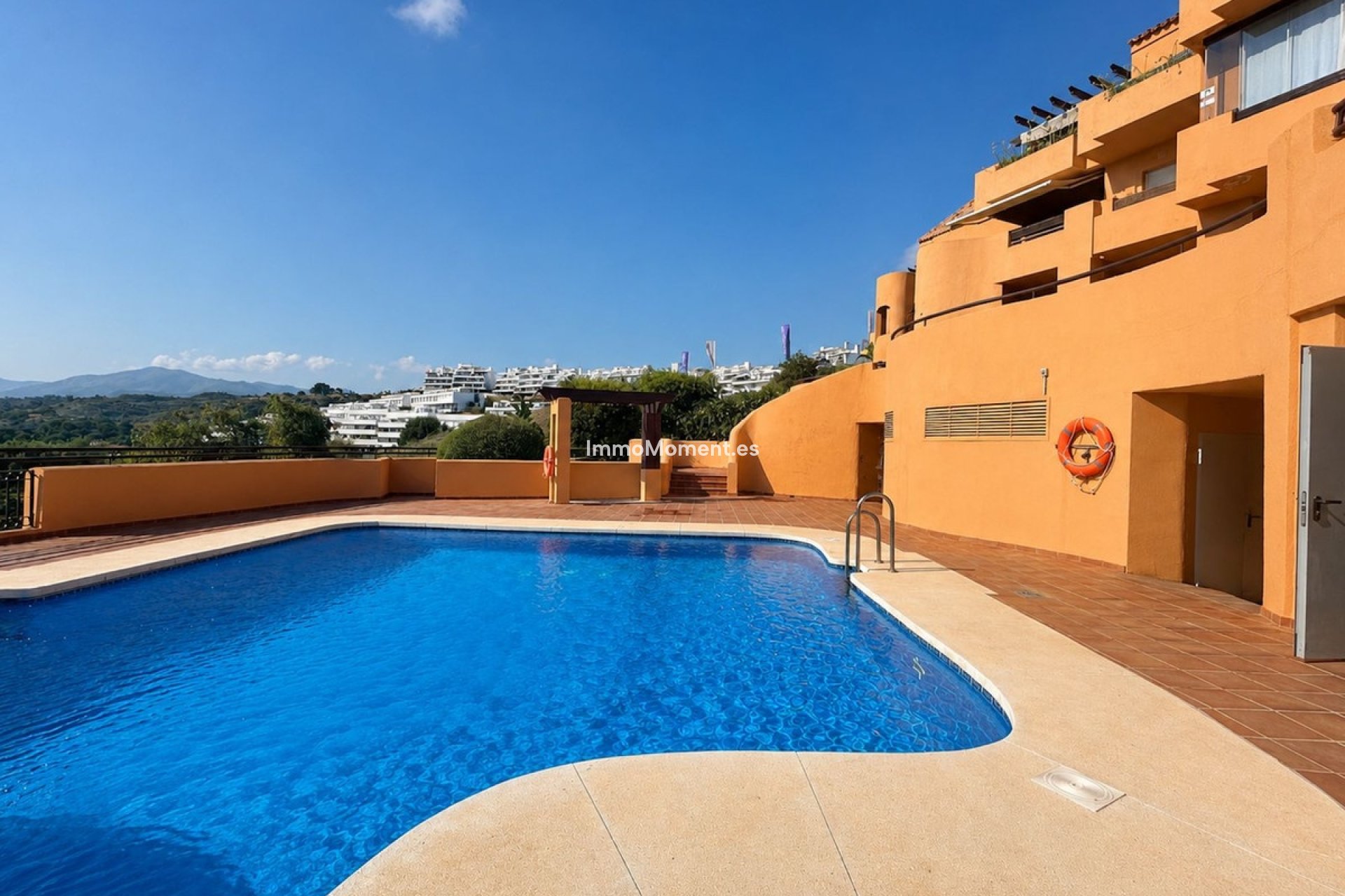 Resale - Apartment - Estepona - Cancelada