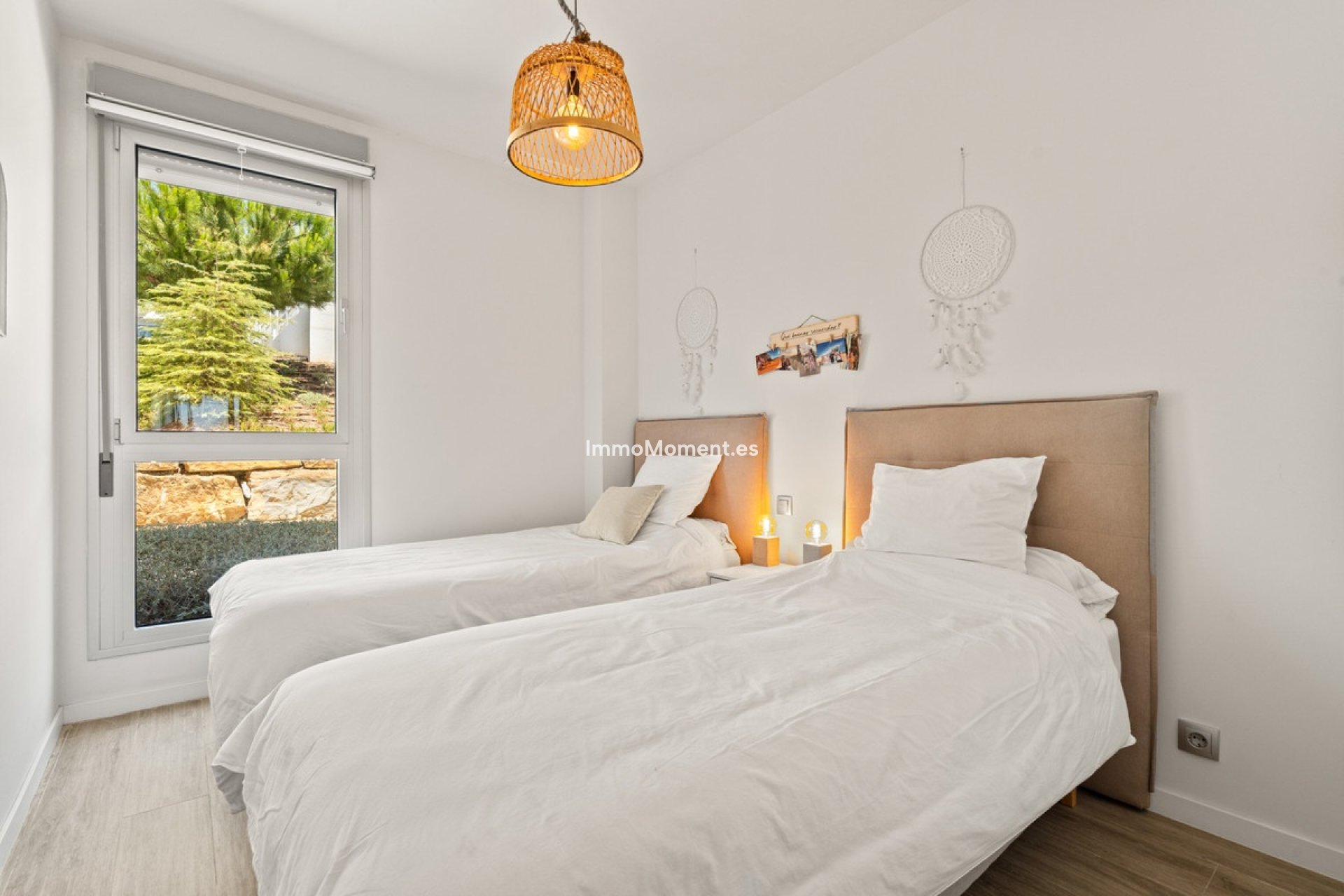 Resale - Apartment - Estepona - Cancelada
