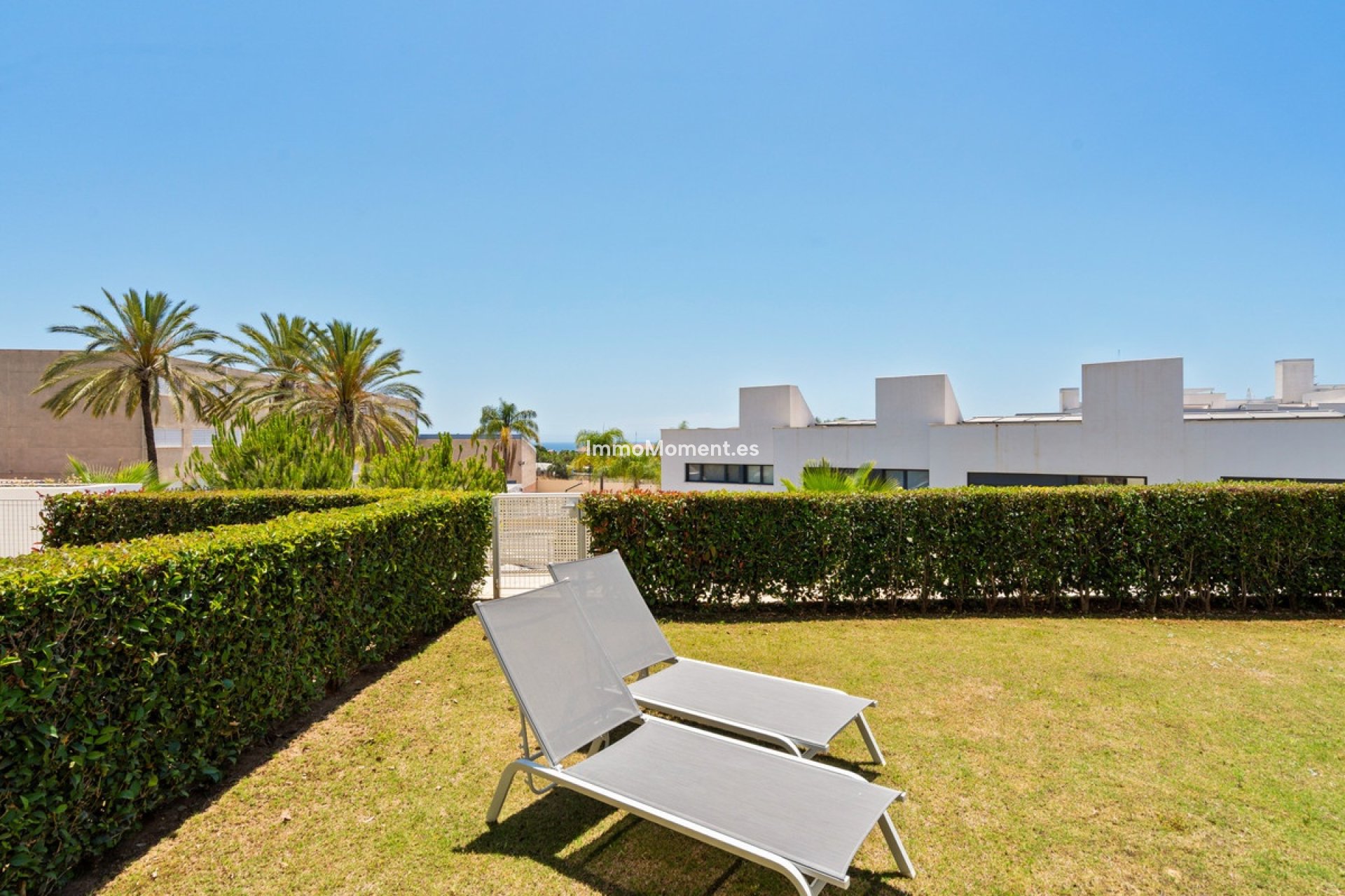 Resale - Apartment - Estepona - Cancelada