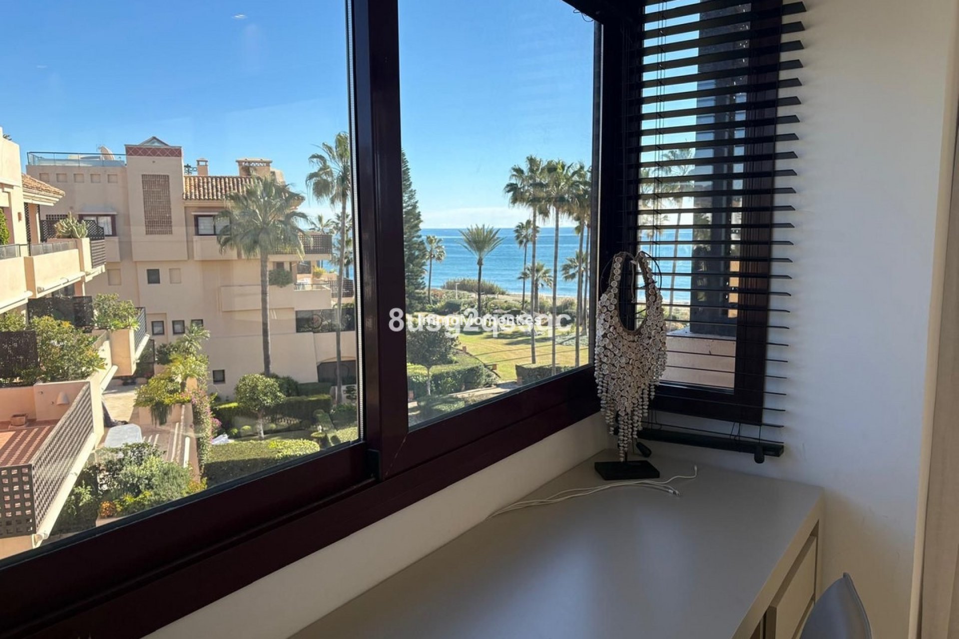 Resale - Apartment - Estepona - Costalita