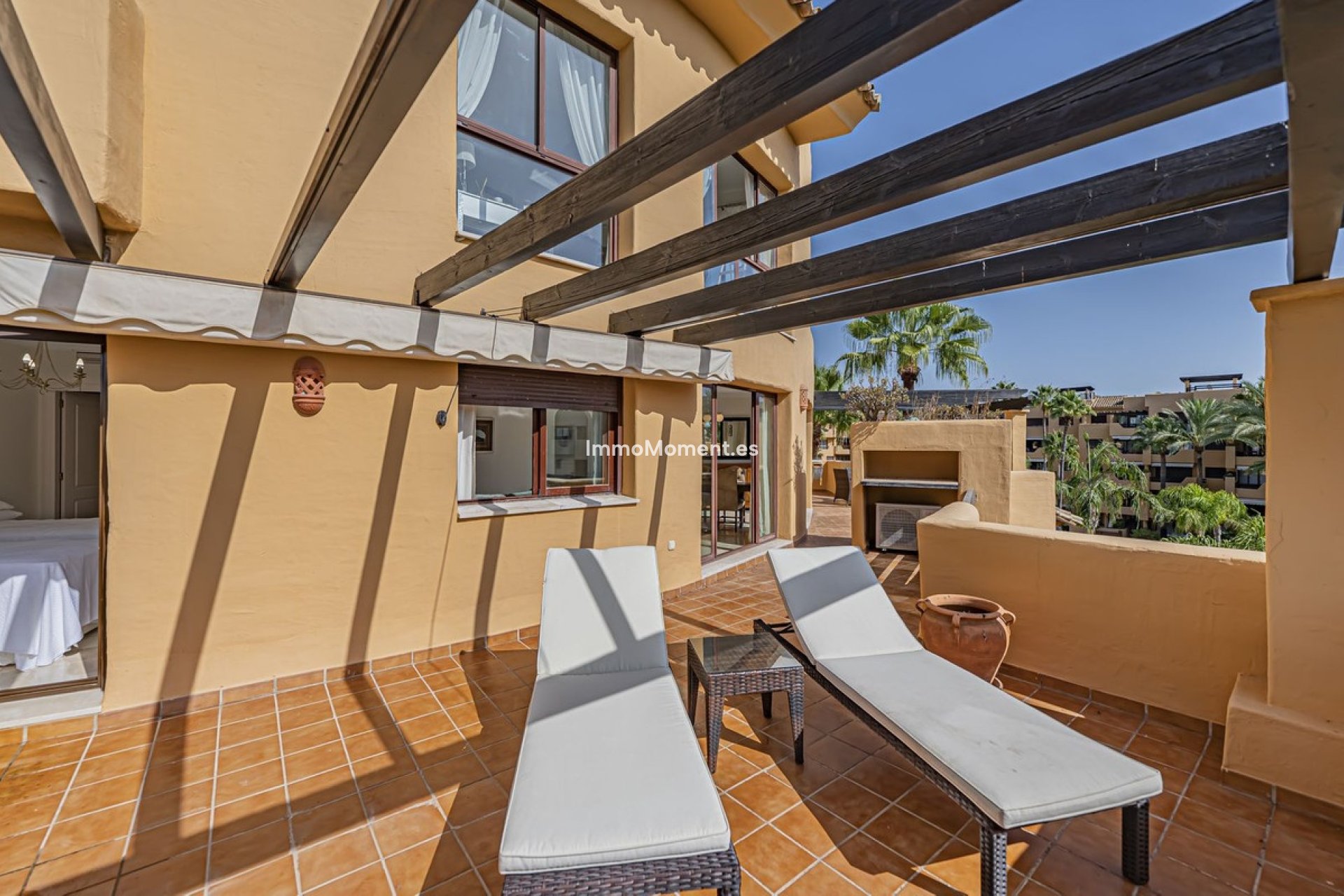 Resale - Apartment - Estepona - Costalita