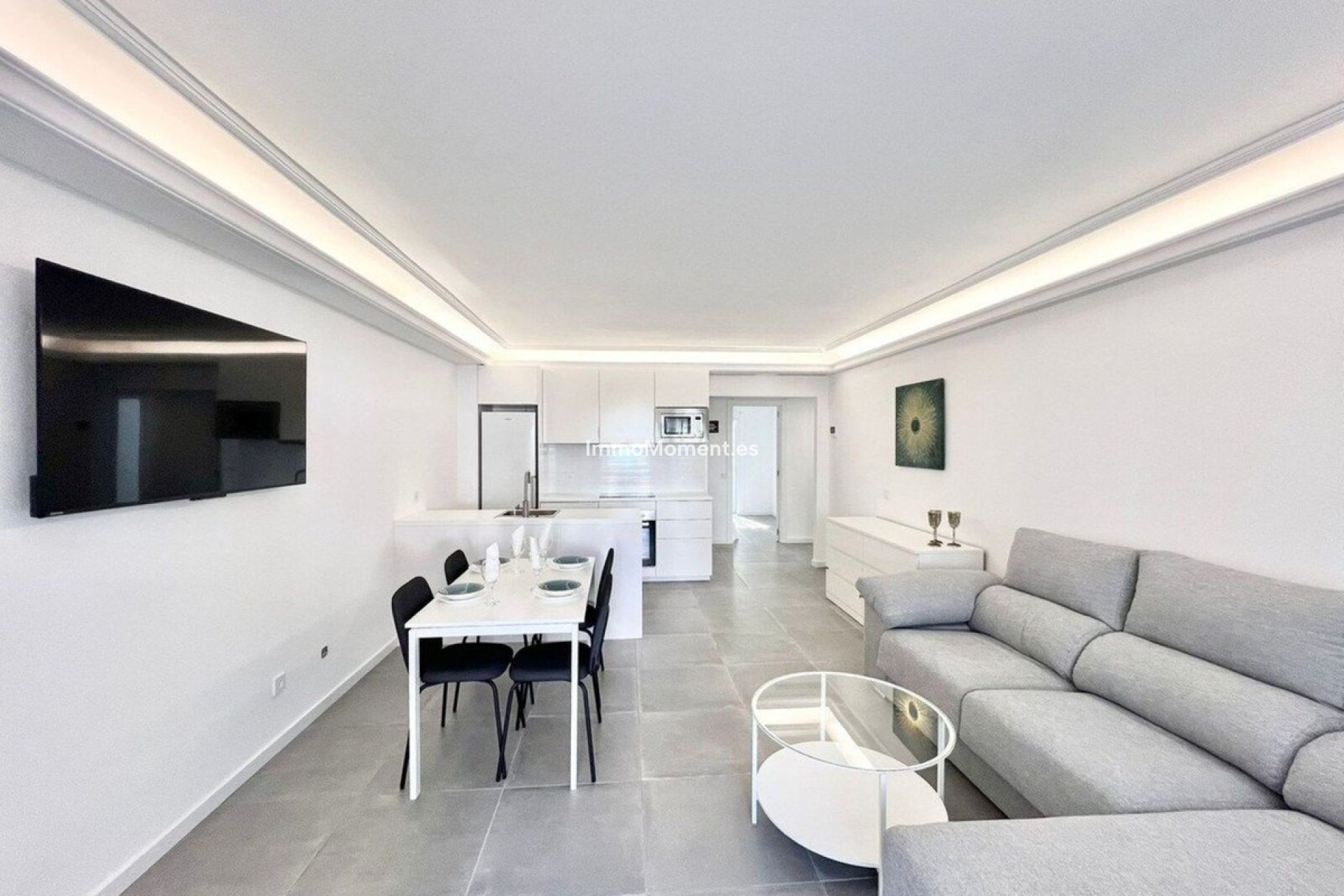 Resale - Apartment - Estepona - Costalita