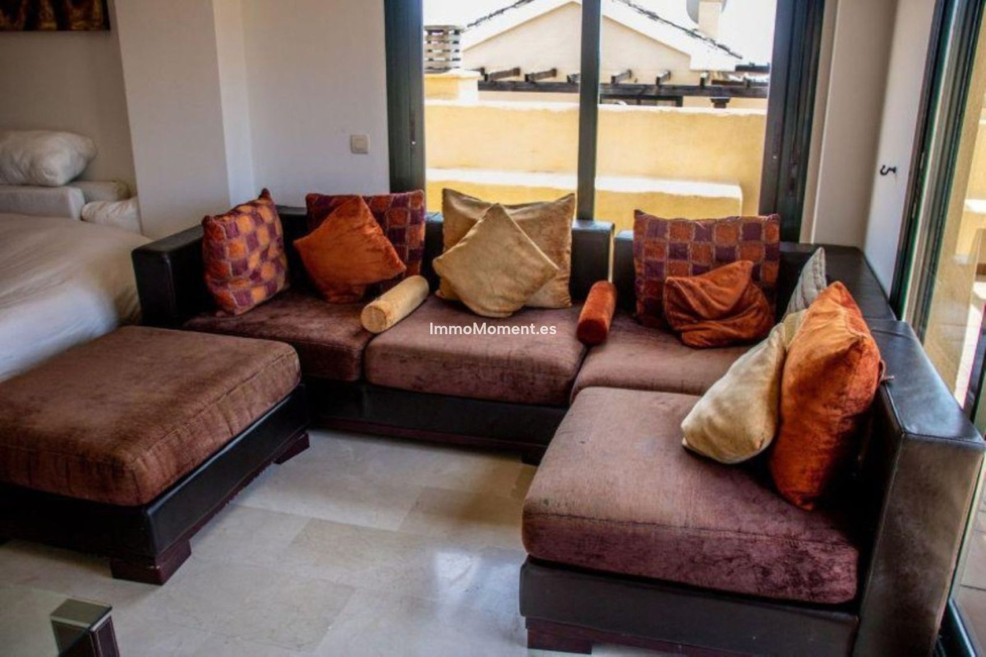 Resale - Apartment - Estepona - Costalita