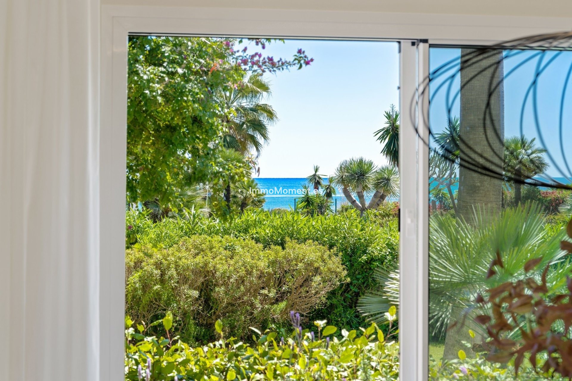 Resale - Apartment - Estepona - Costalita