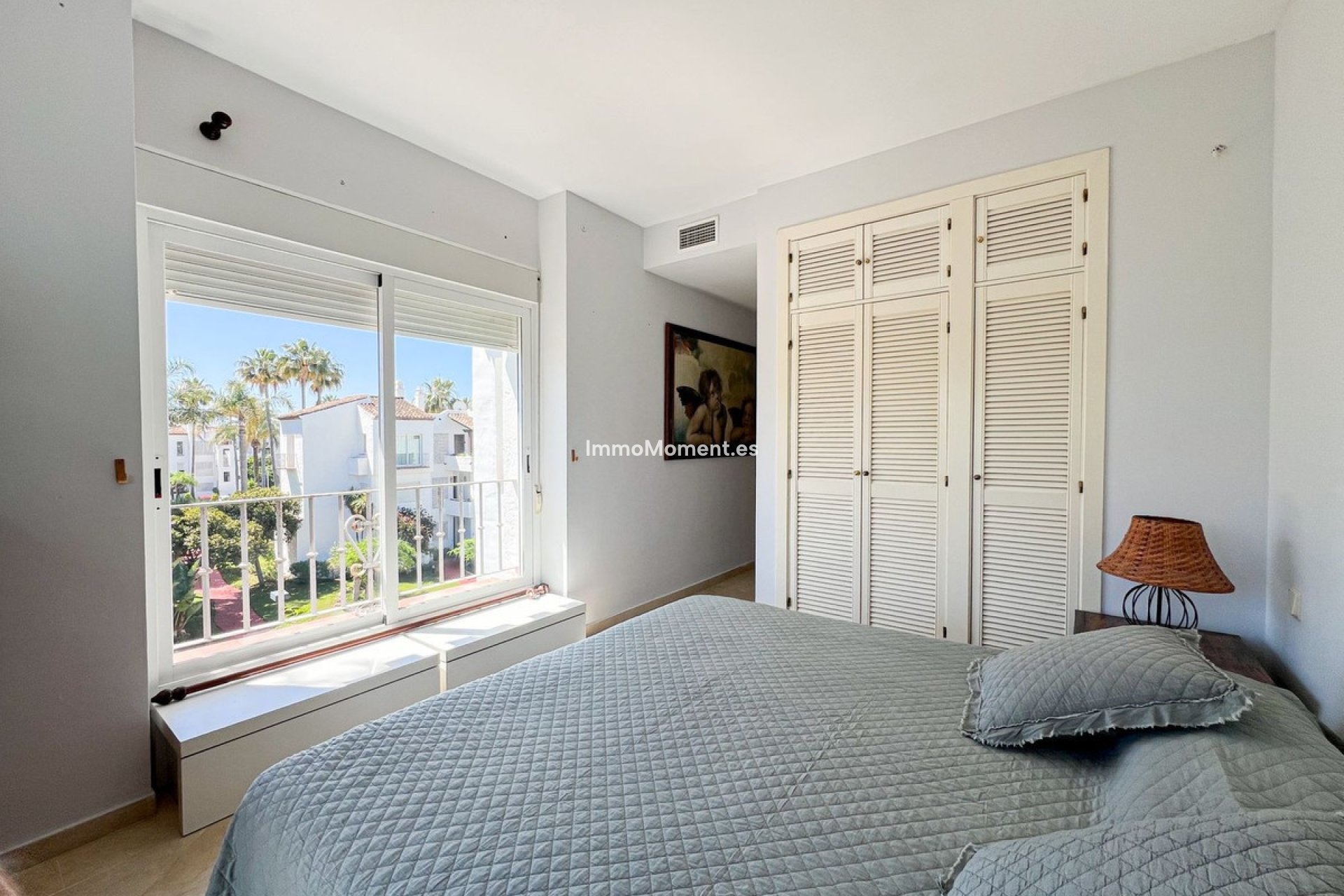 Resale - Apartment - Estepona - Costalita