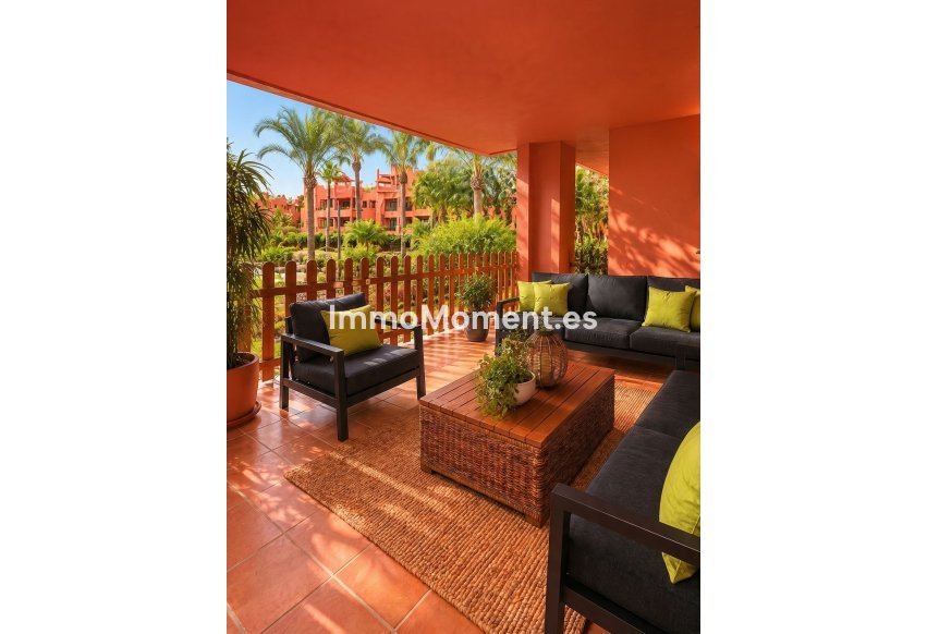 Resale - Apartment - Estepona - Costalita