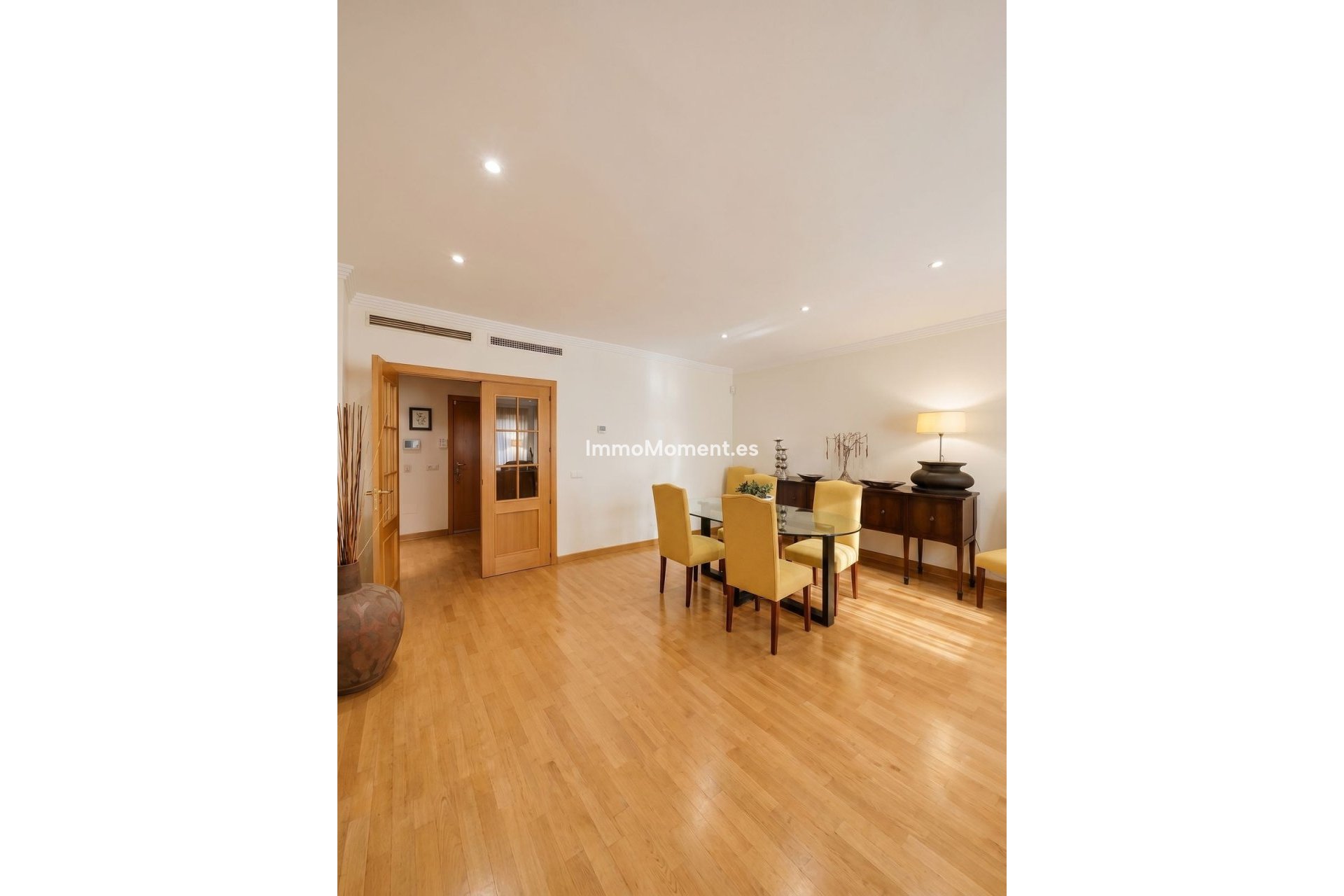 Resale - Apartment - Estepona - Costalita
