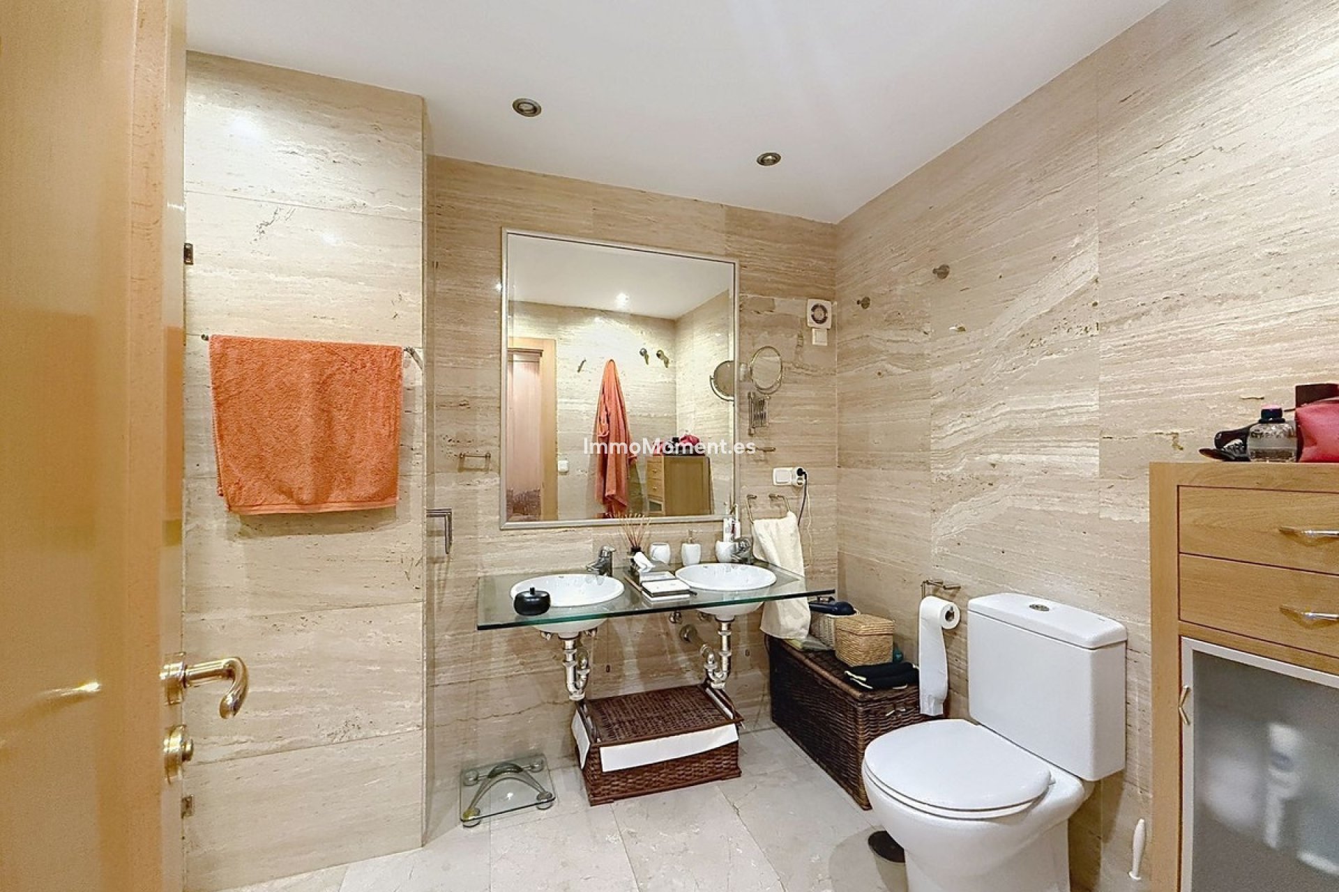 Resale - Apartment - Estepona - Costalita
