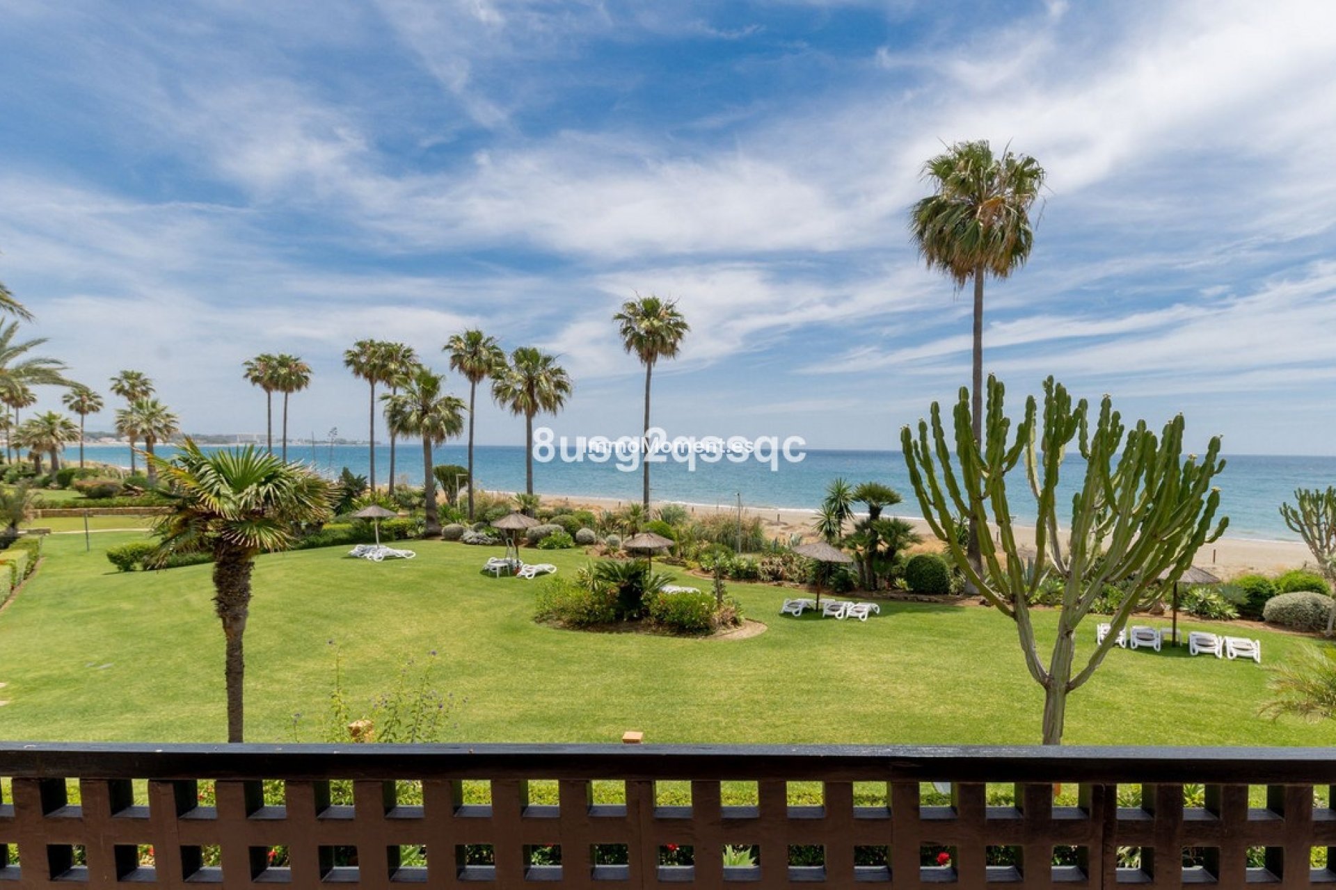 Resale - Apartment - Estepona - Costalita