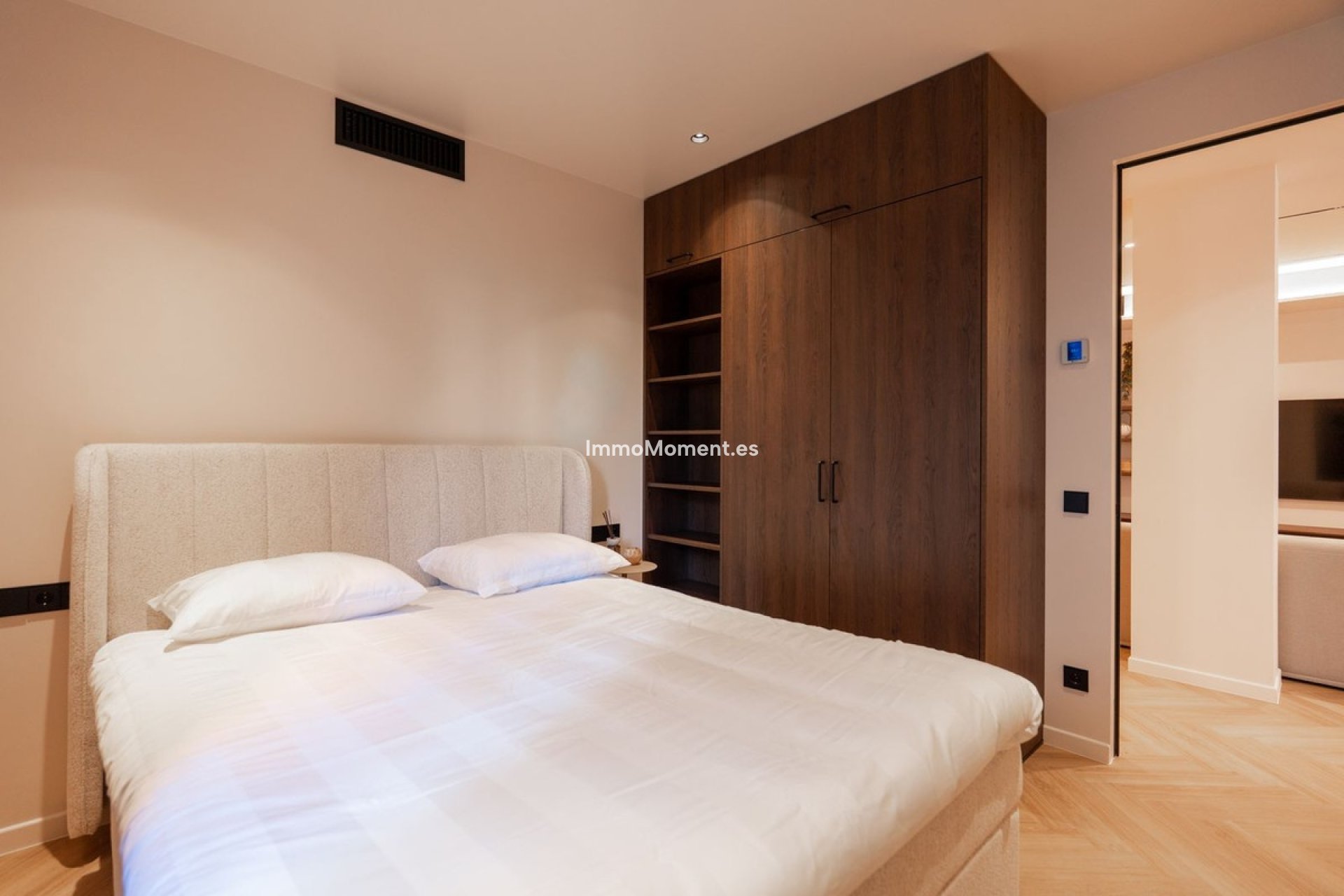 Resale - Apartment - Estepona - Costalita
