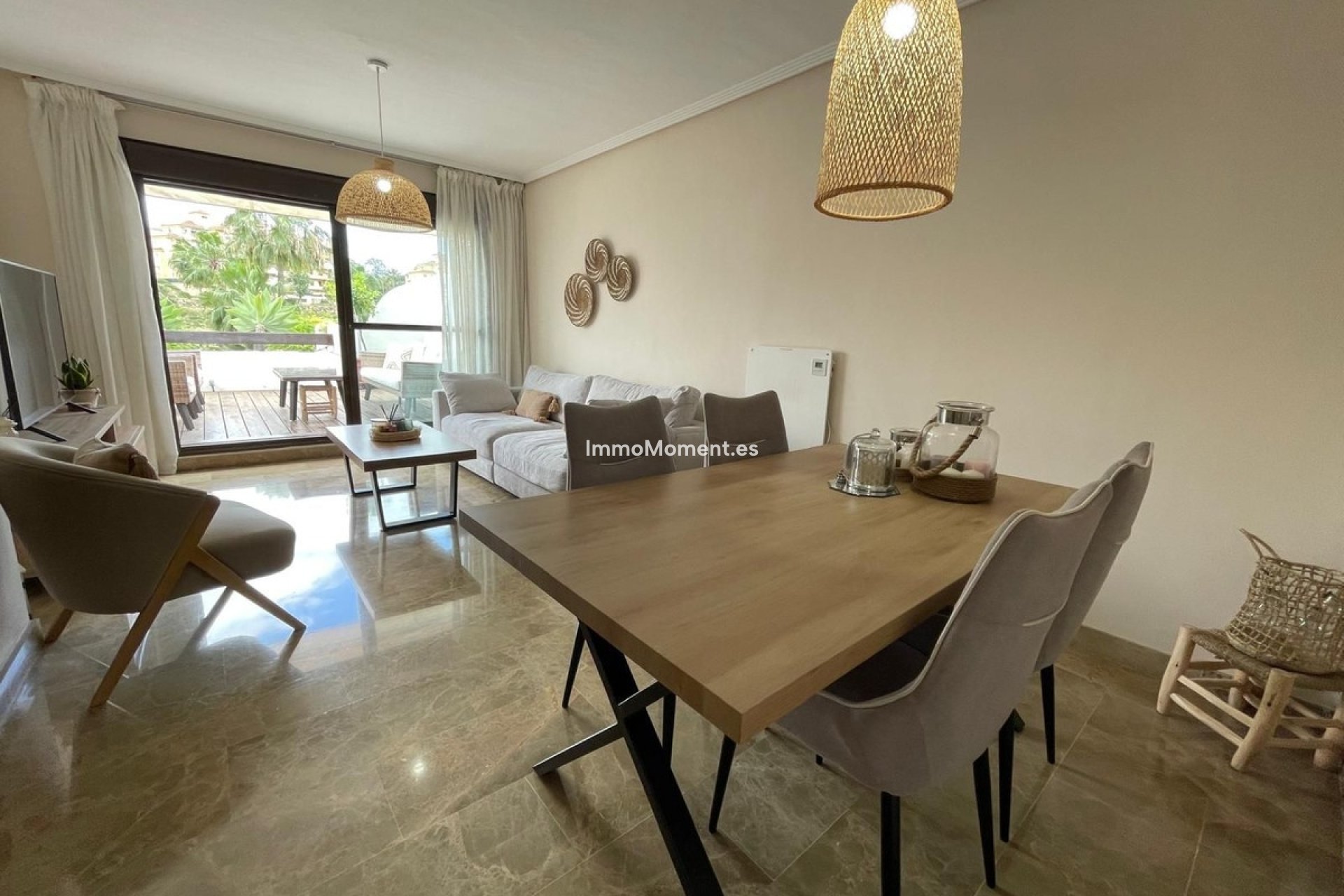 Resale - Apartment - Estepona - Estepona Centro