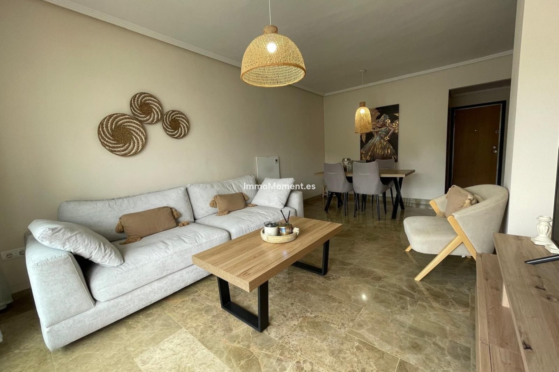 Resale - Apartment - Estepona - Estepona Centro