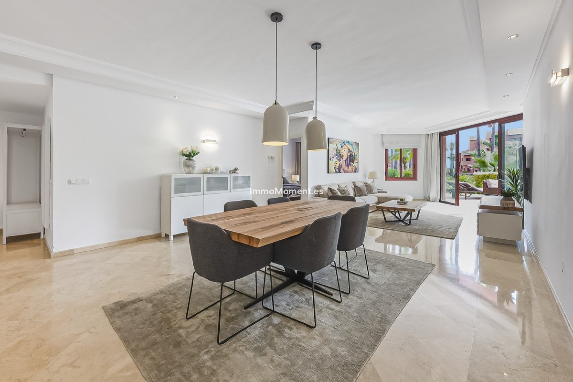 Resale - Apartment - Estepona - Estepona Centro