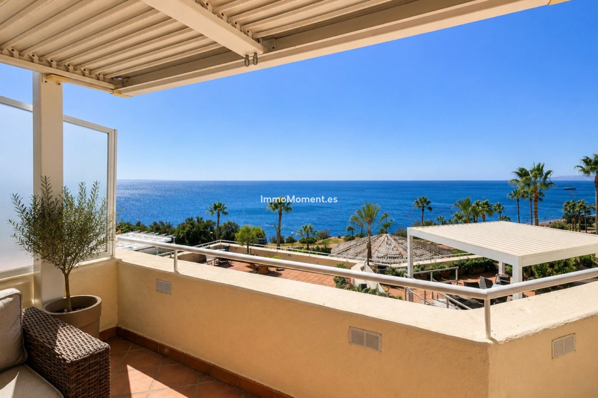 Resale - Apartment - Estepona - Estepona Centro