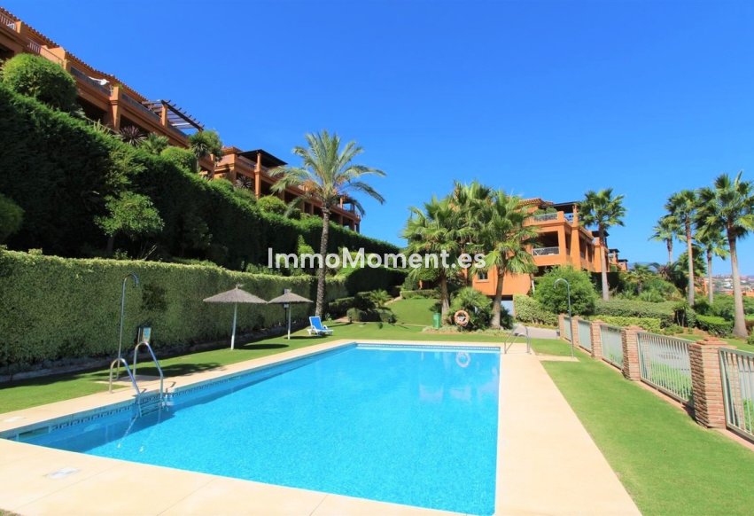 Resale - Apartment - Estepona - Estepona Centro