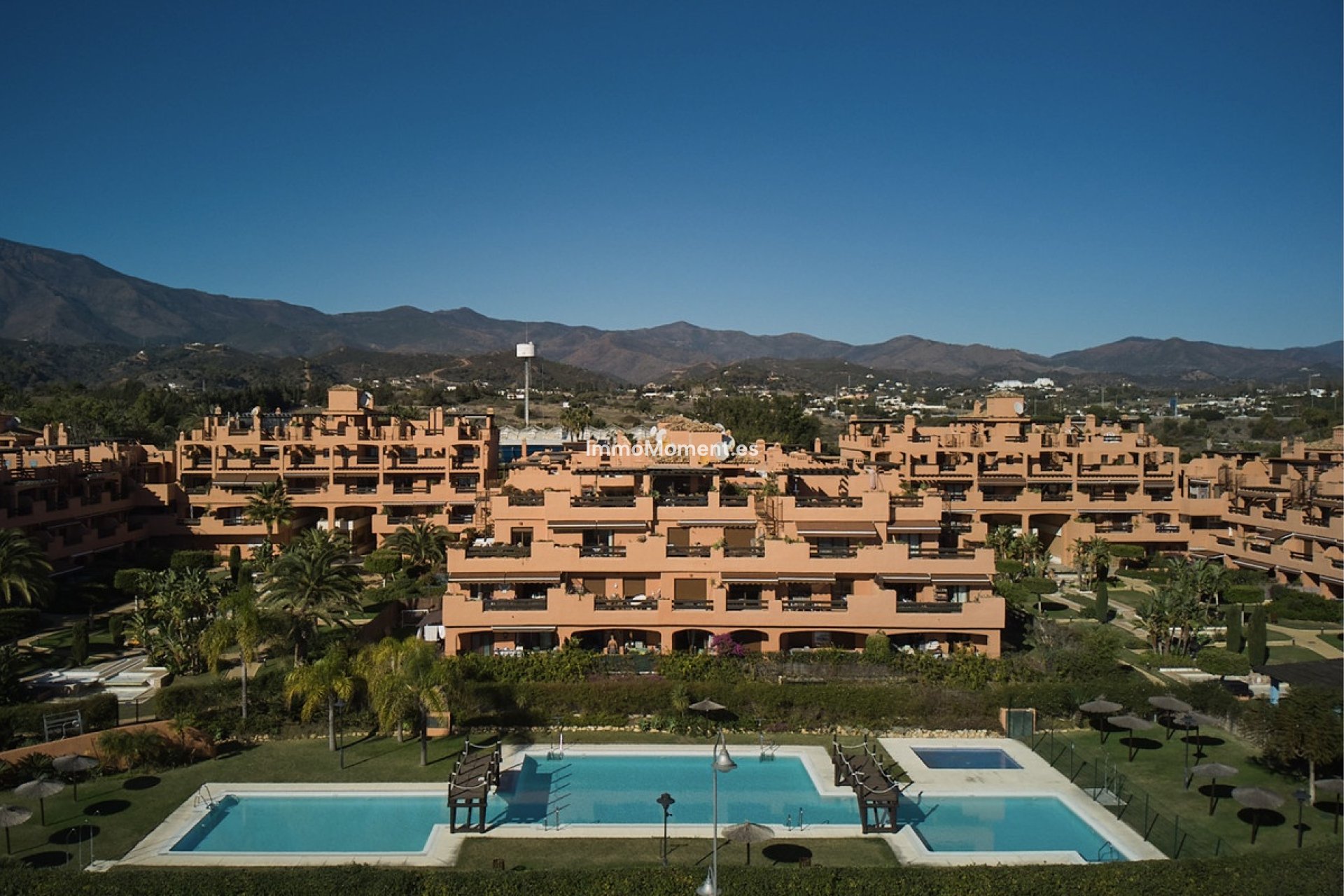 Resale - Apartment - Estepona - Estepona Centro