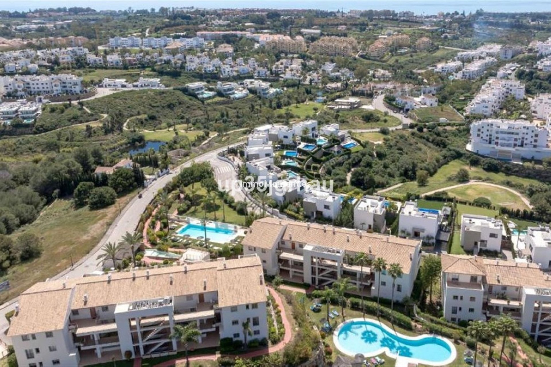 Resale - Apartment - Estepona - Estepona Centro