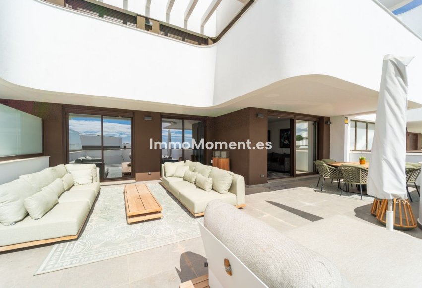 Resale - Apartment - Estepona - Estepona Centro