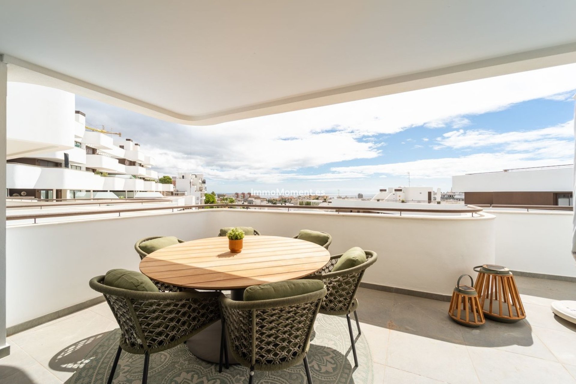 Resale - Apartment - Estepona - Estepona Centro