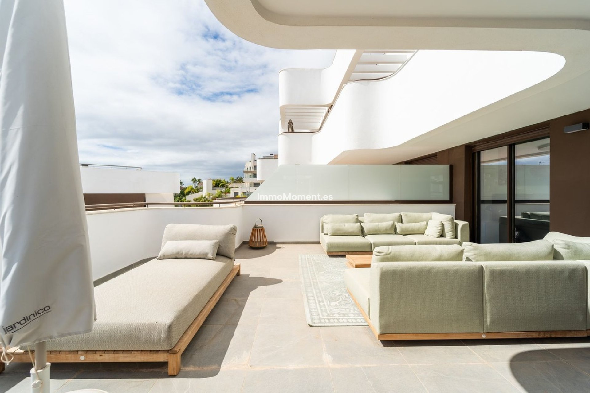 Resale - Apartment - Estepona - Estepona Centro