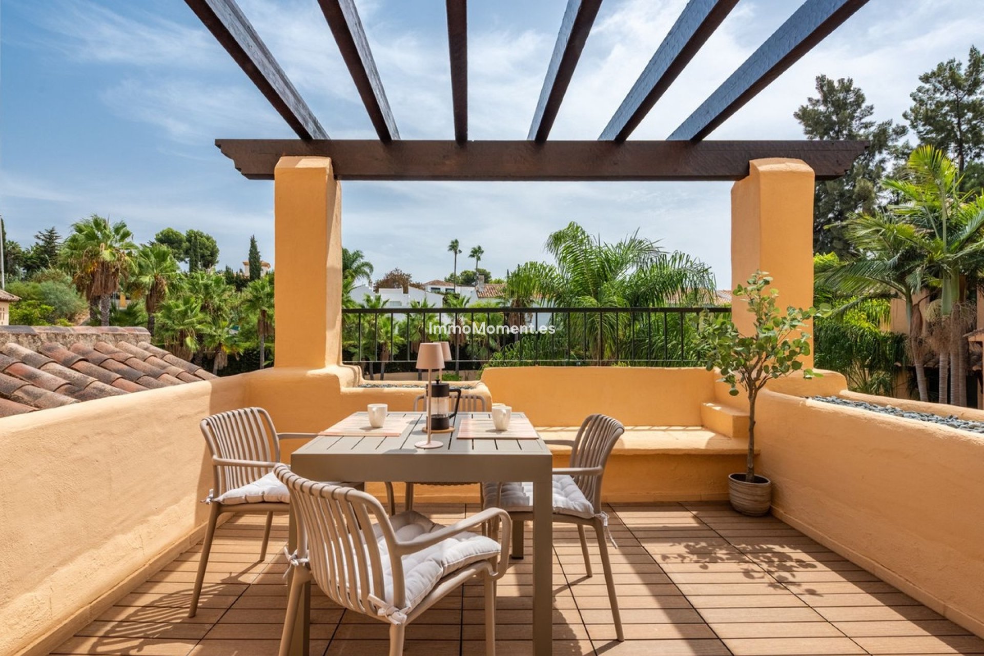 Resale - Apartment - Estepona - Estepona Centro